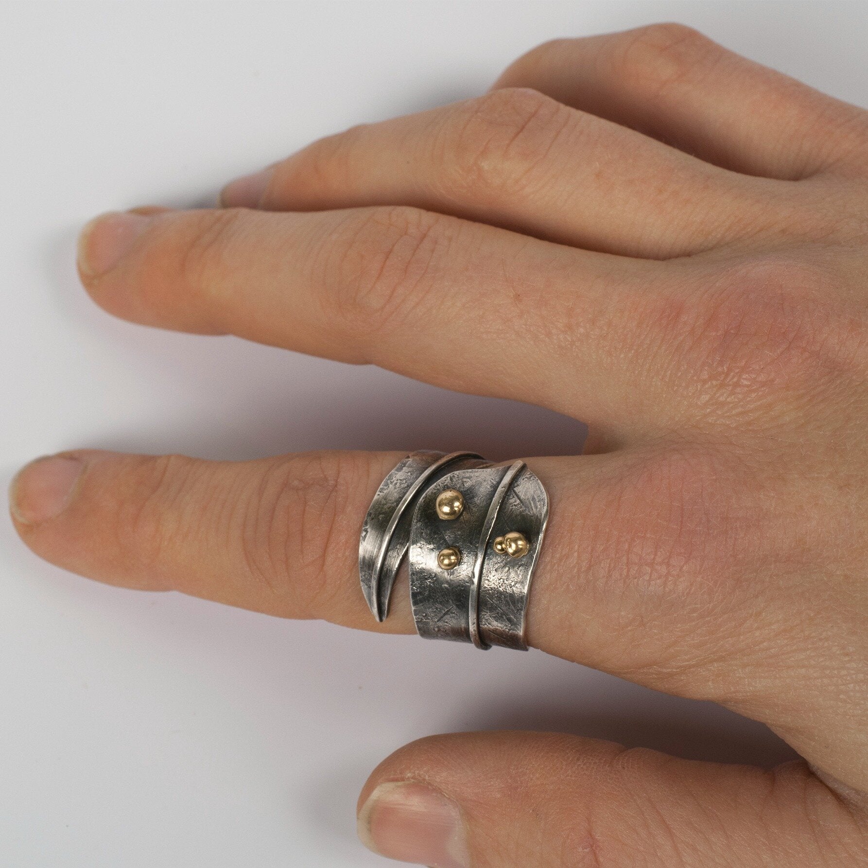 Willow Leaf Gall Ring