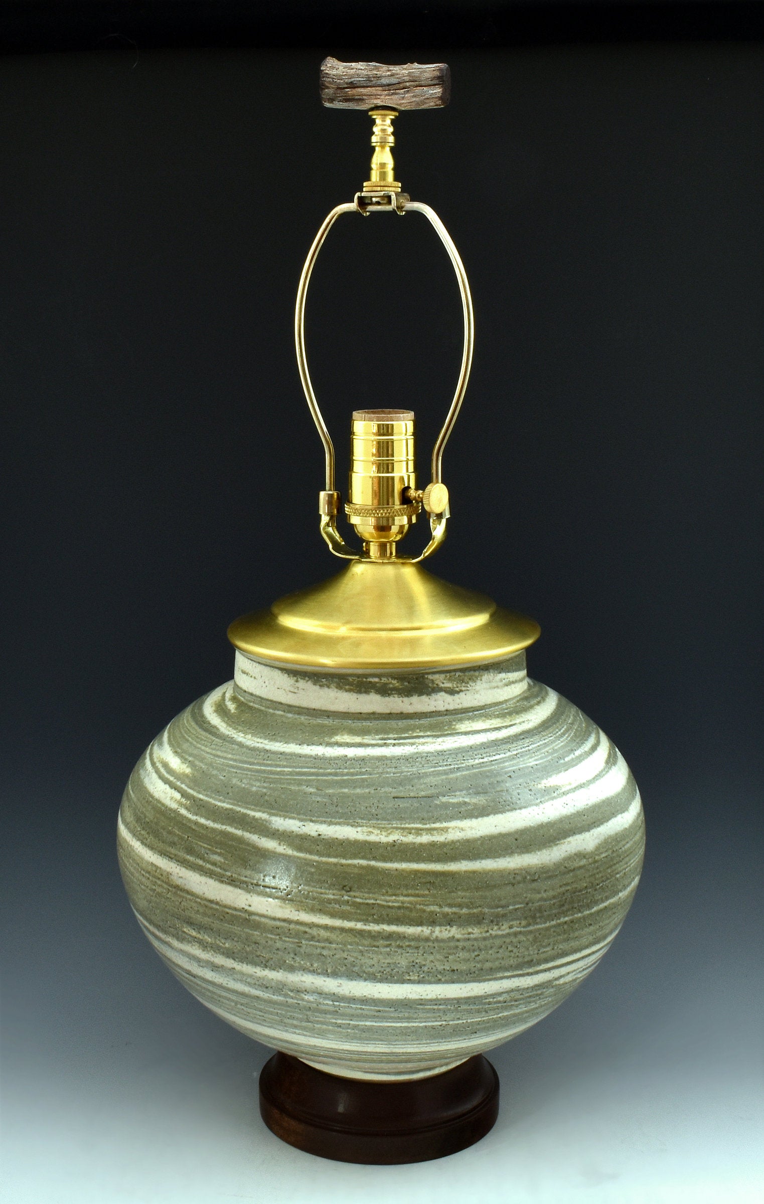 Ceramic Lamp 35