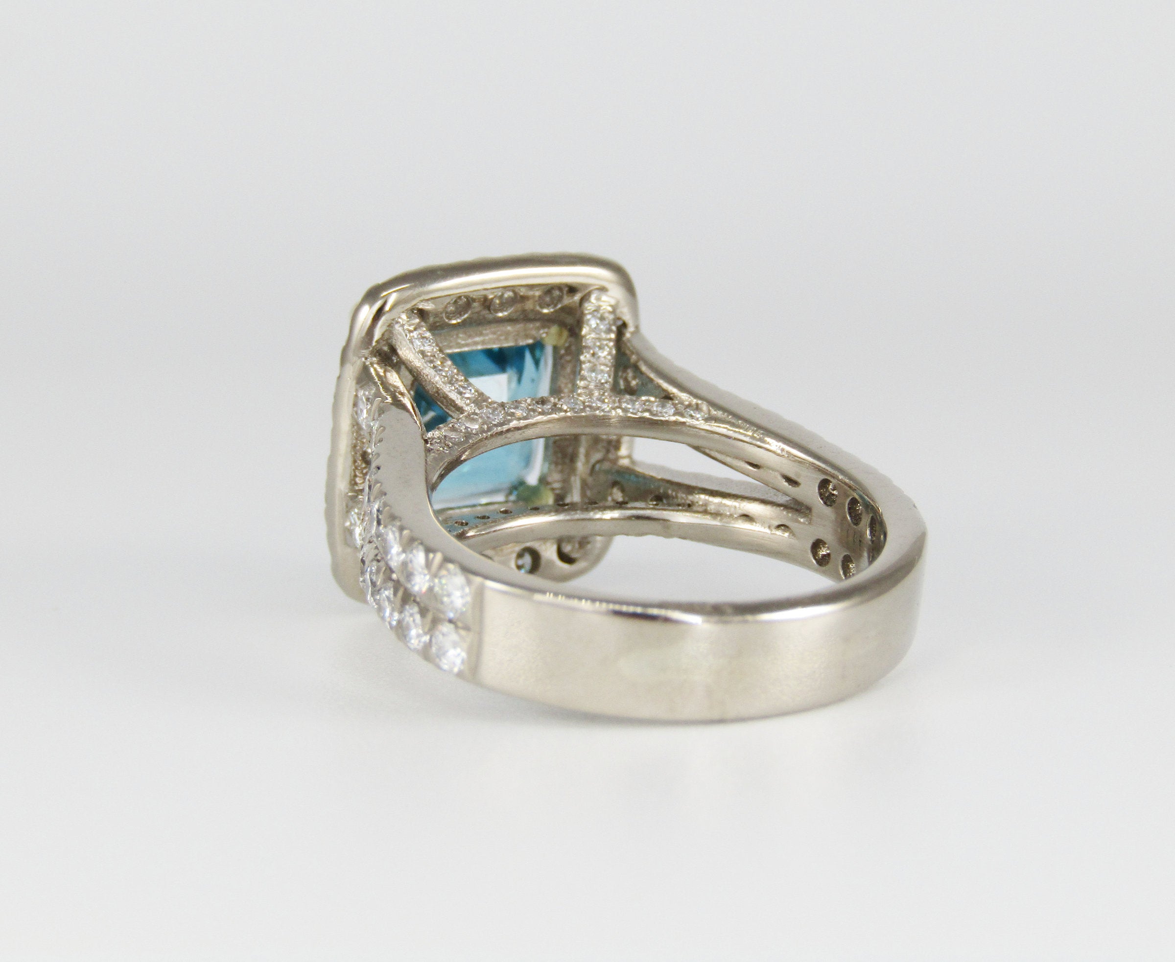 Glamorous Blue Zircon and Diamond Ring