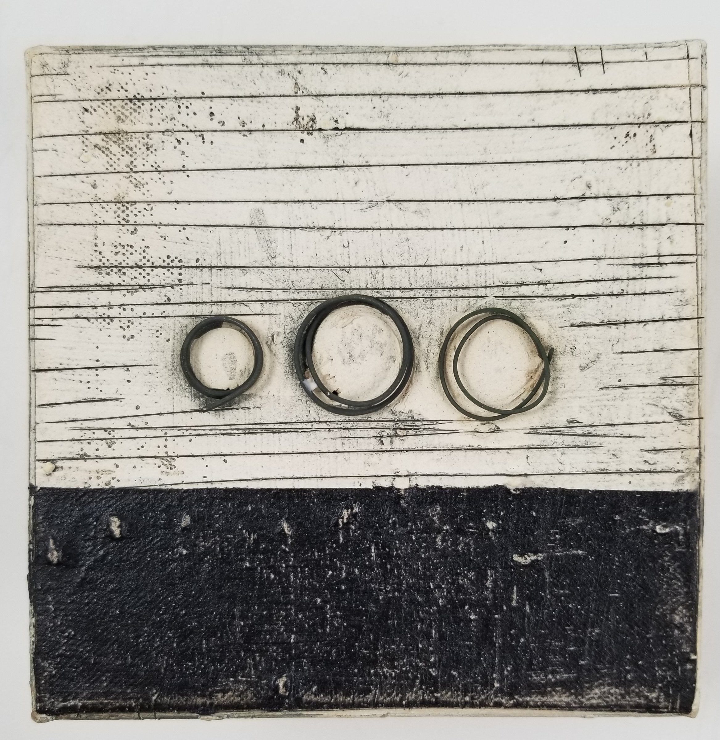Three Wire Circles