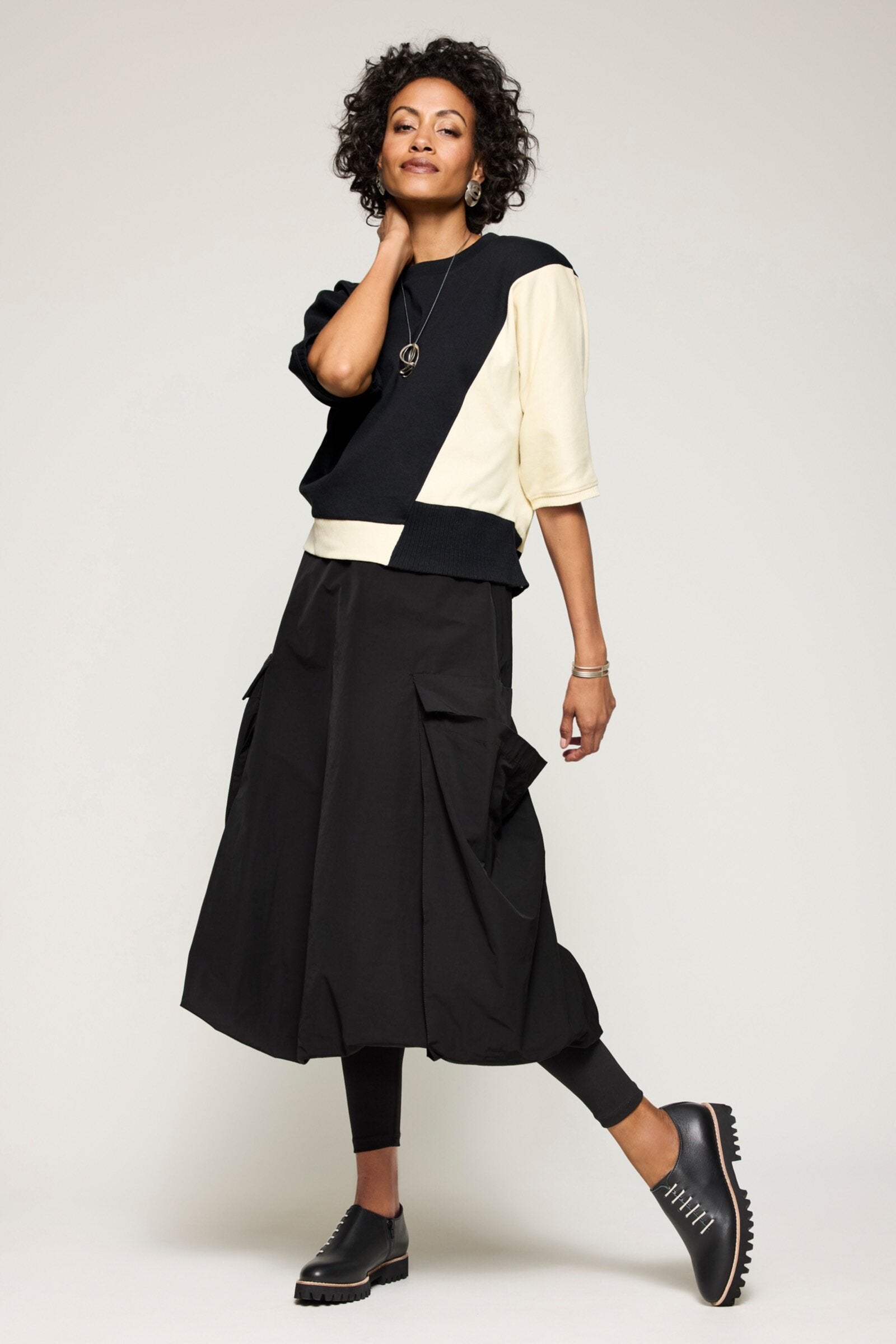 Aloria Tee
