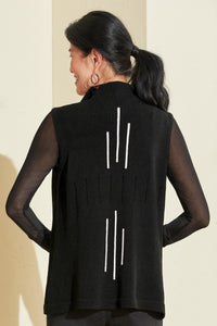 Black/White, back view