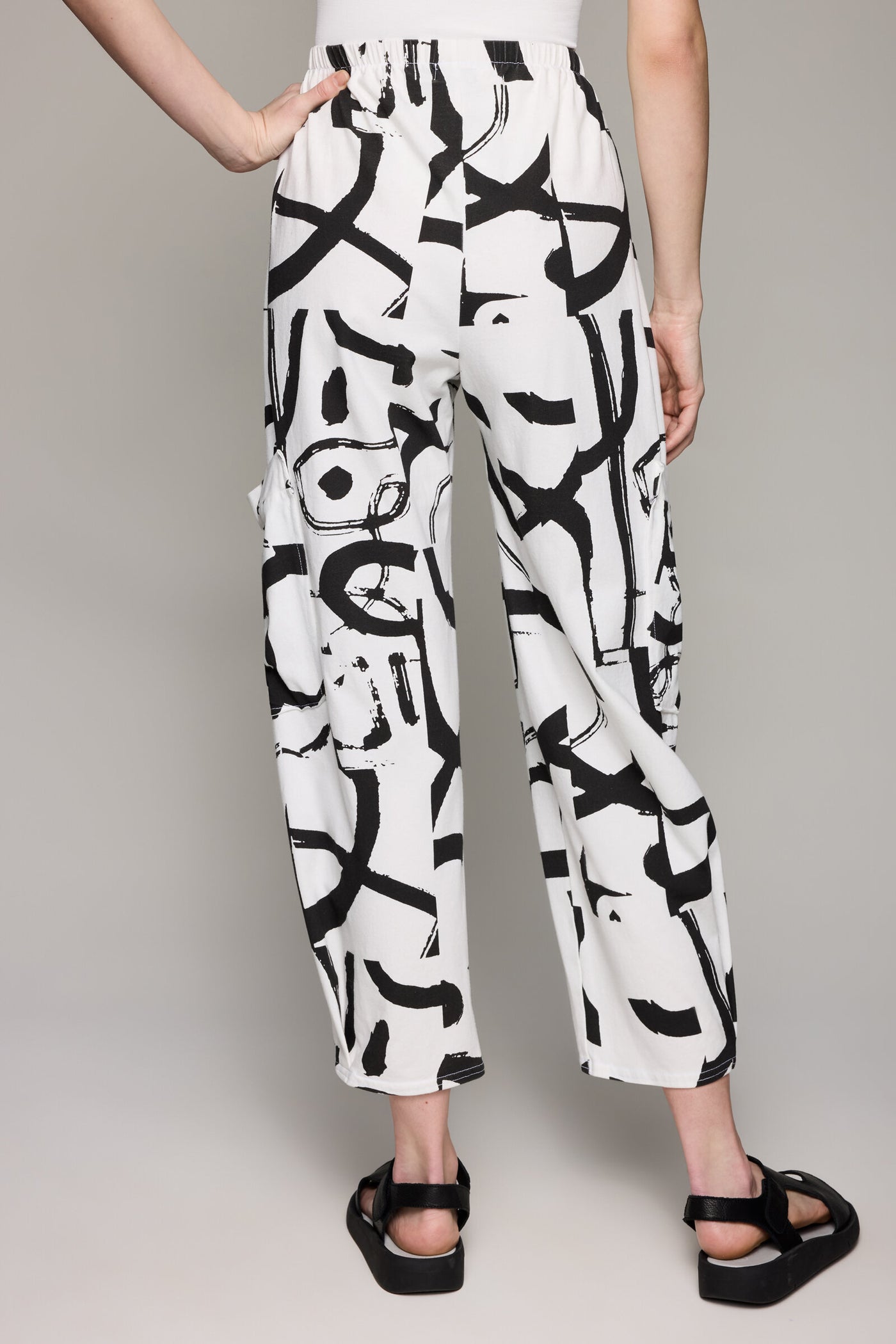 Side Pocket Crop Pant