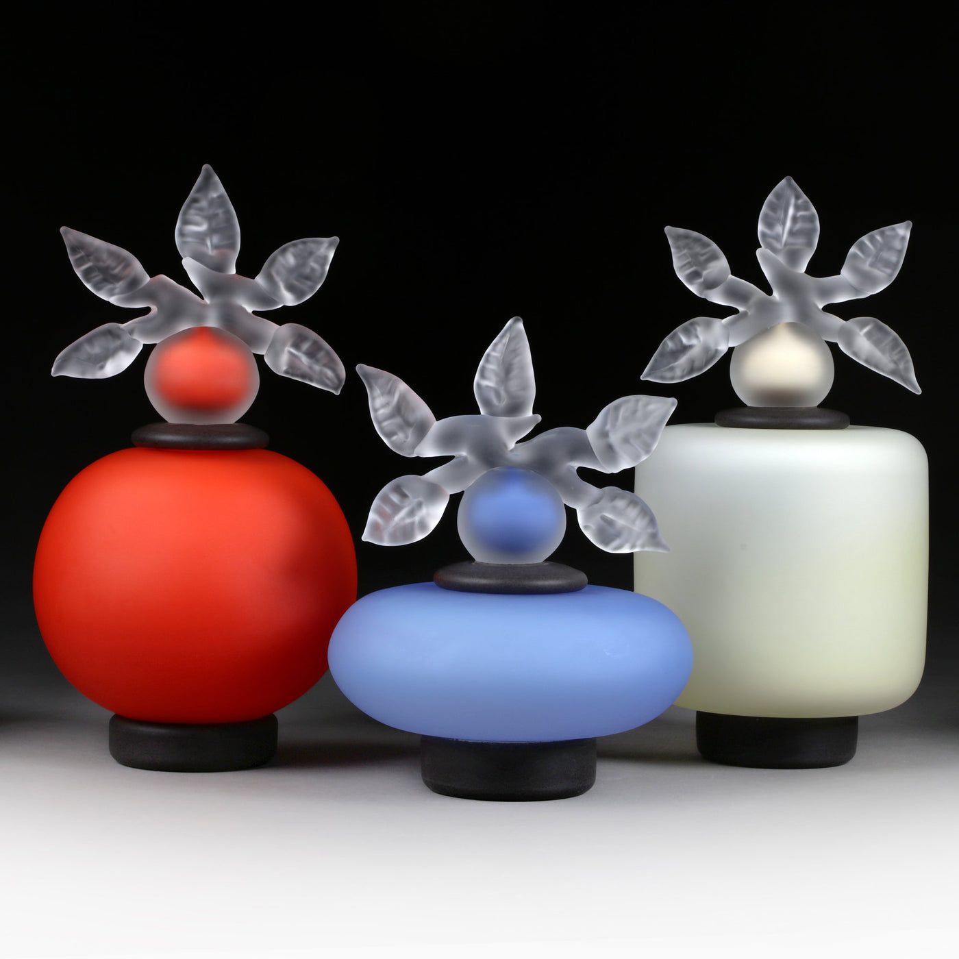 Crimson New Life Petite Satin Sphere