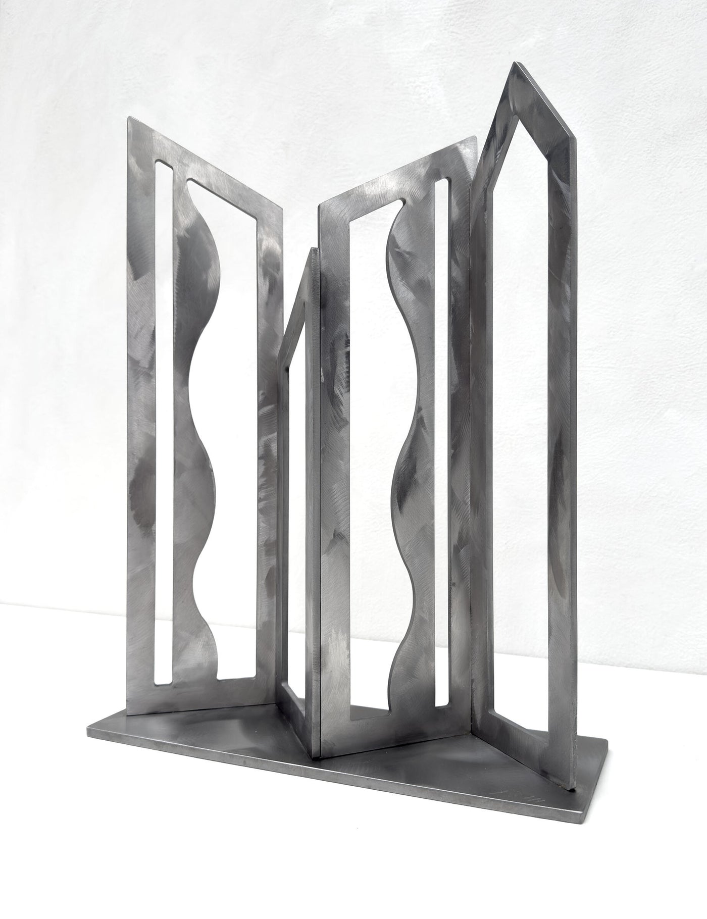 Dwell II, front angle