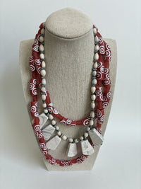White Swirls Necklace Set