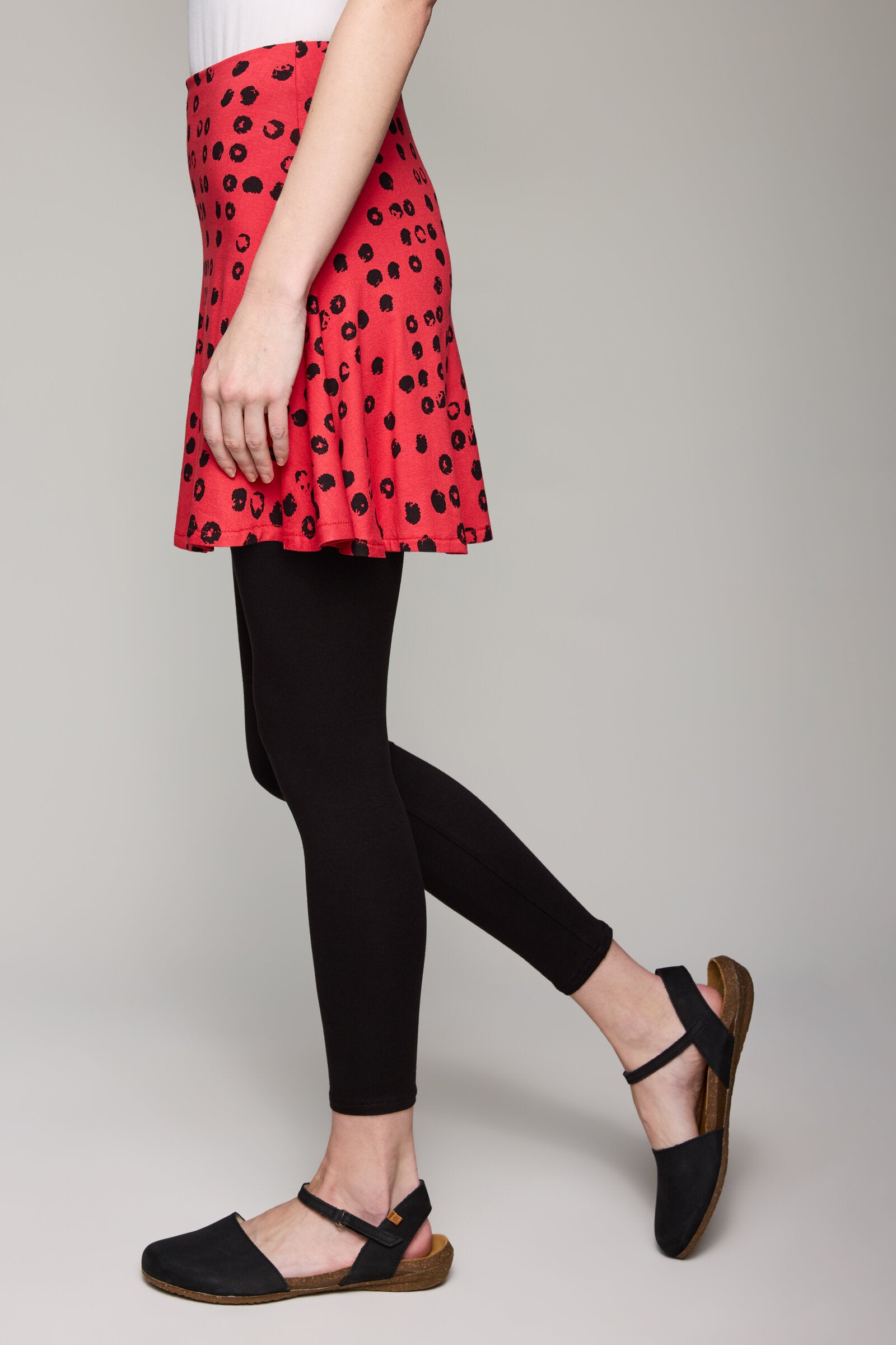 Sassy Skirted Leggings · Artful Home