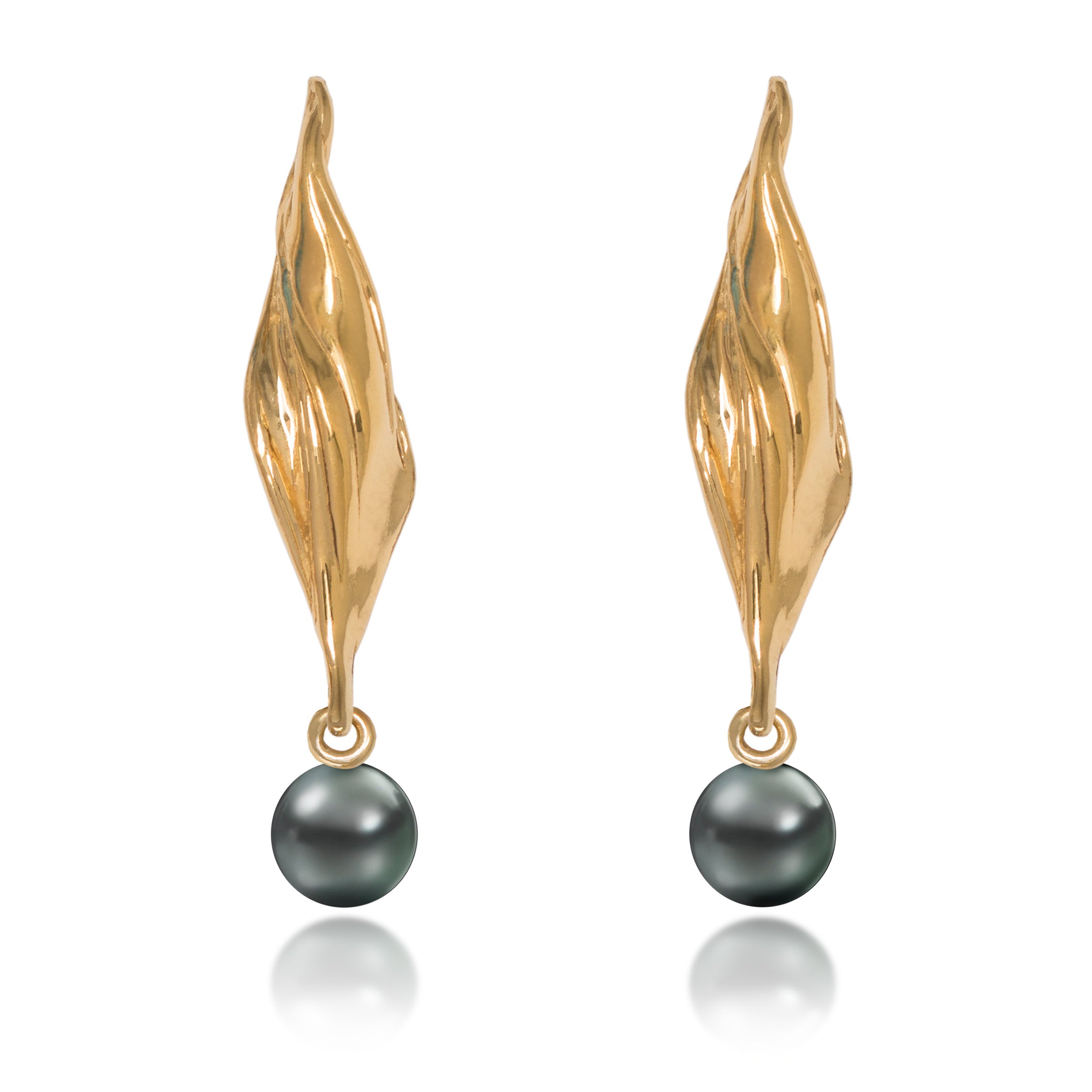 Yellow Gold & Black Pearl