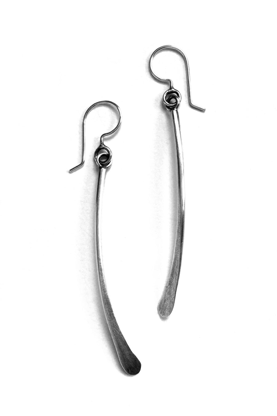 Curve Earrings