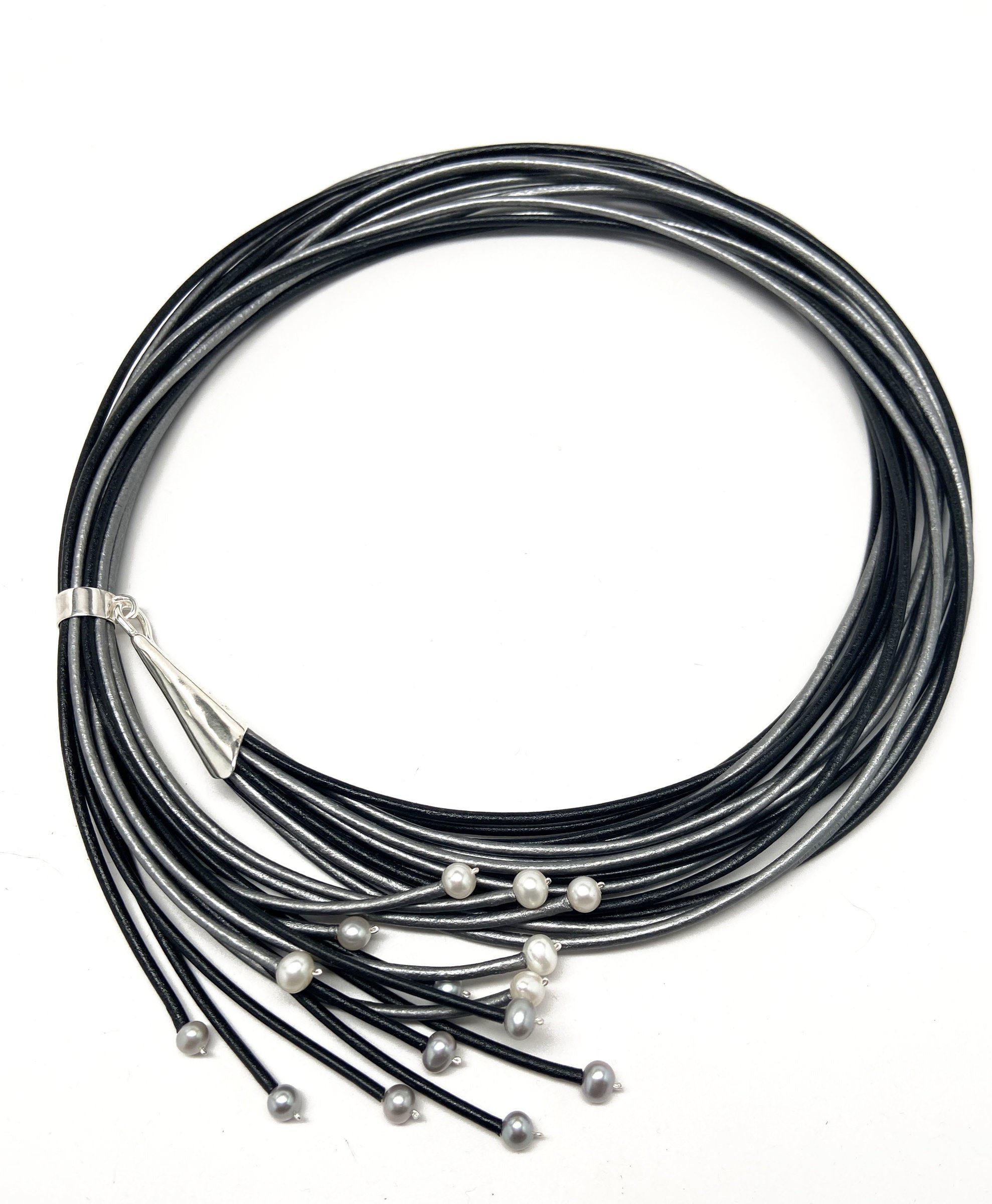 Silver/Black