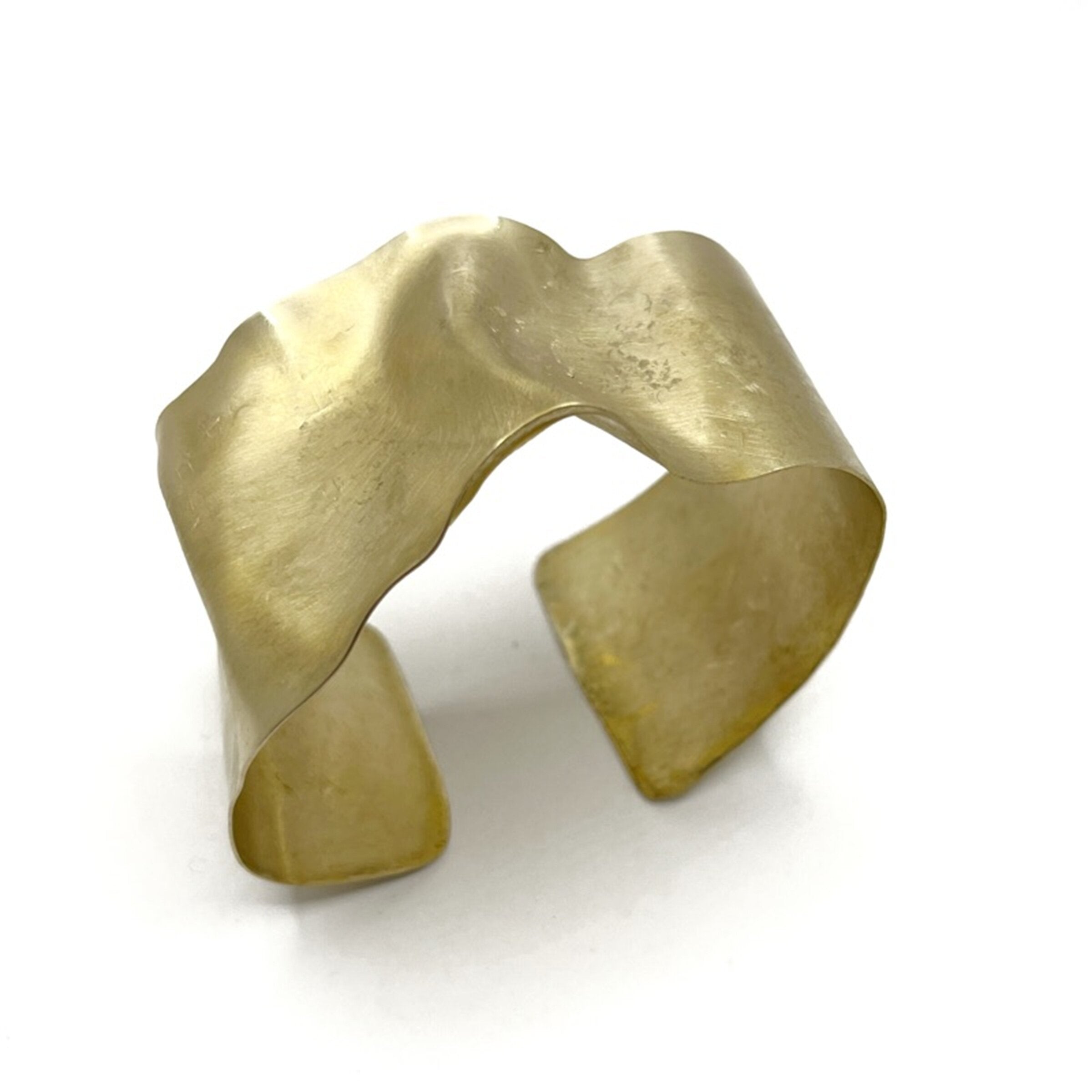 Wave Cuff No. 6004