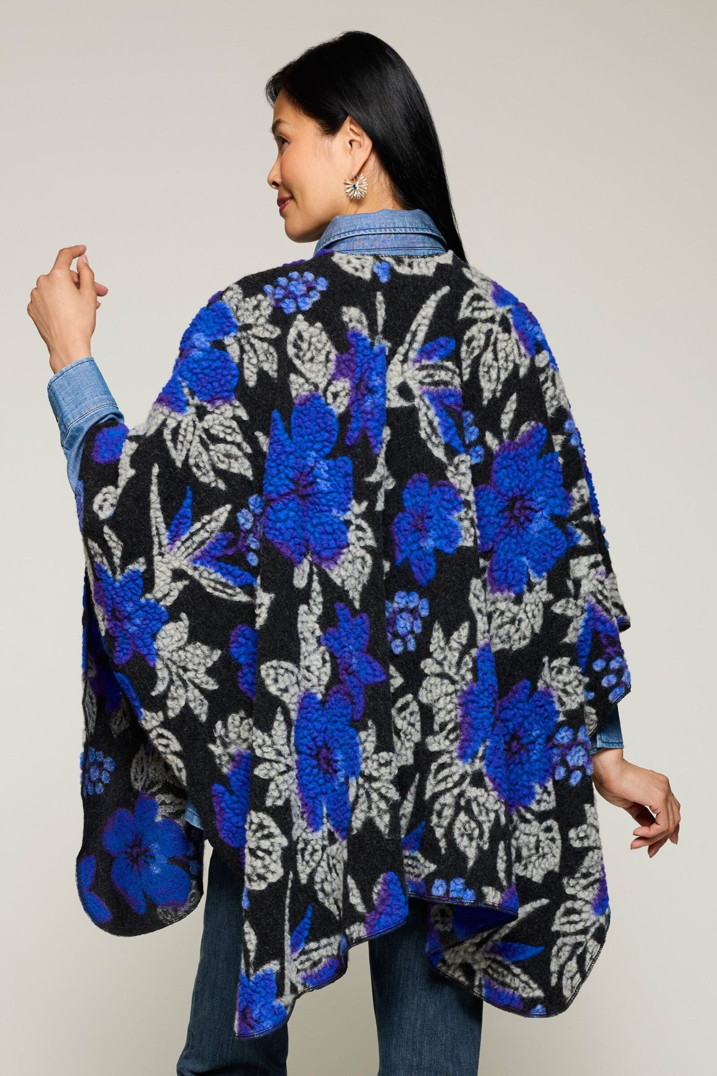 Artemis Cape