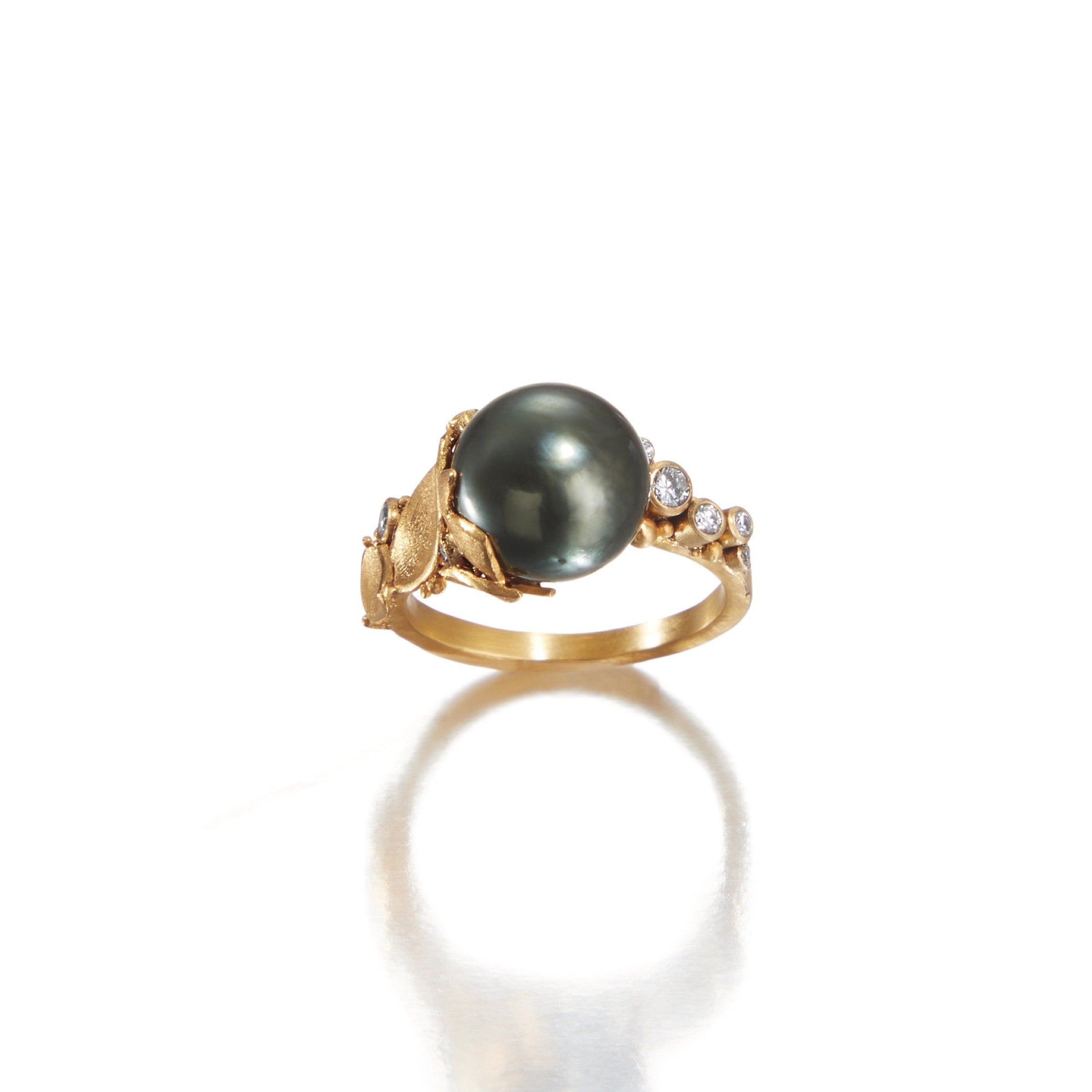 Black Tahitian Pearl Ring · Artful Home
