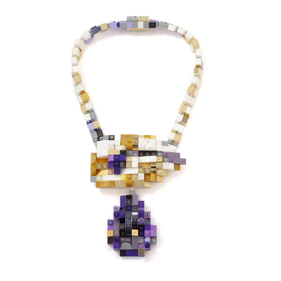 Lip 7: Kiss Convertible Neckpiece Brooch