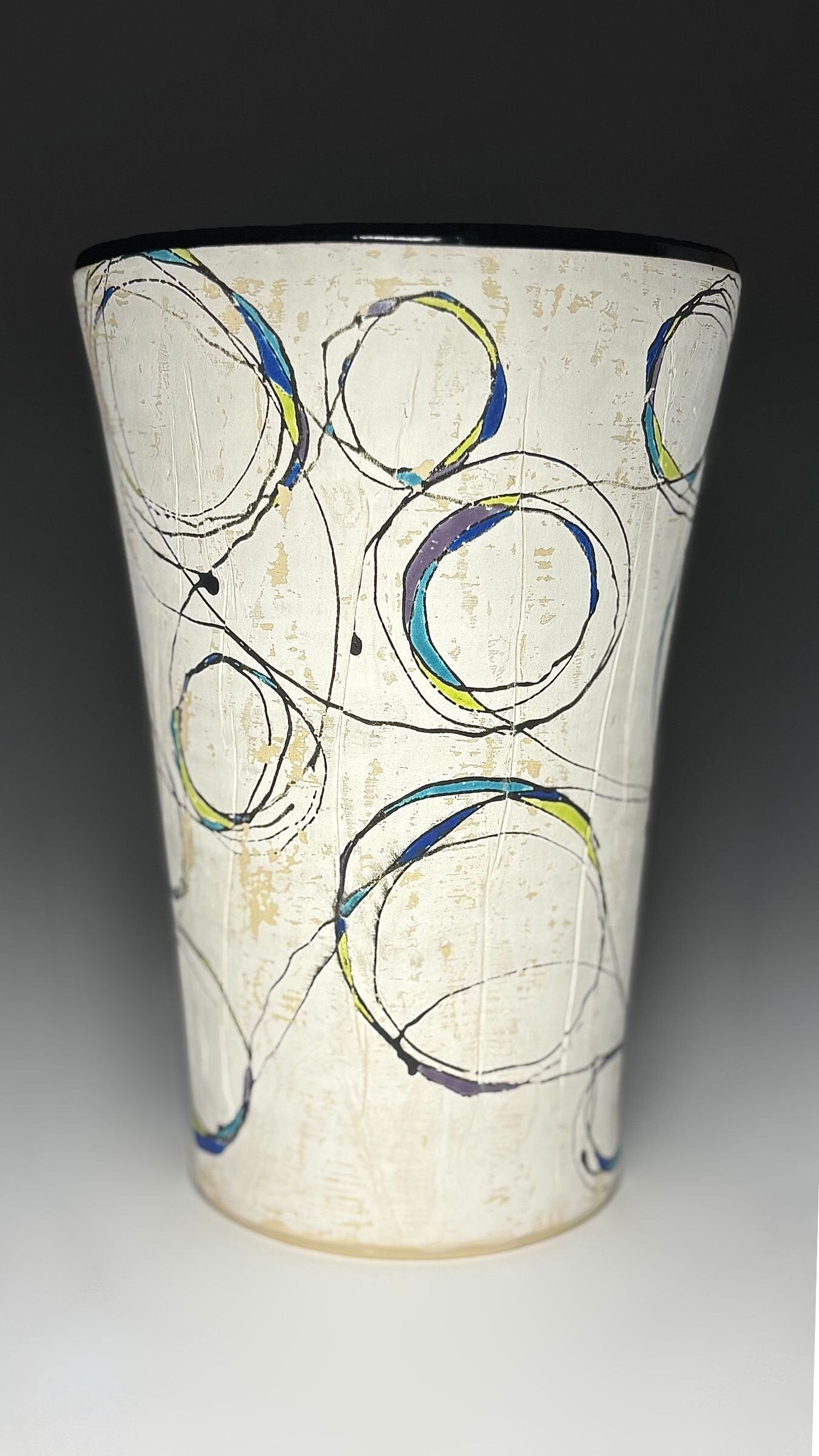 Neurographic Vase