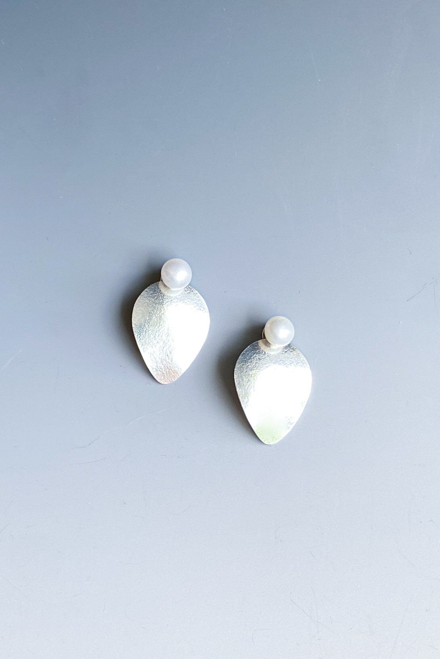 Textured Teardrop & Pearl Earrings