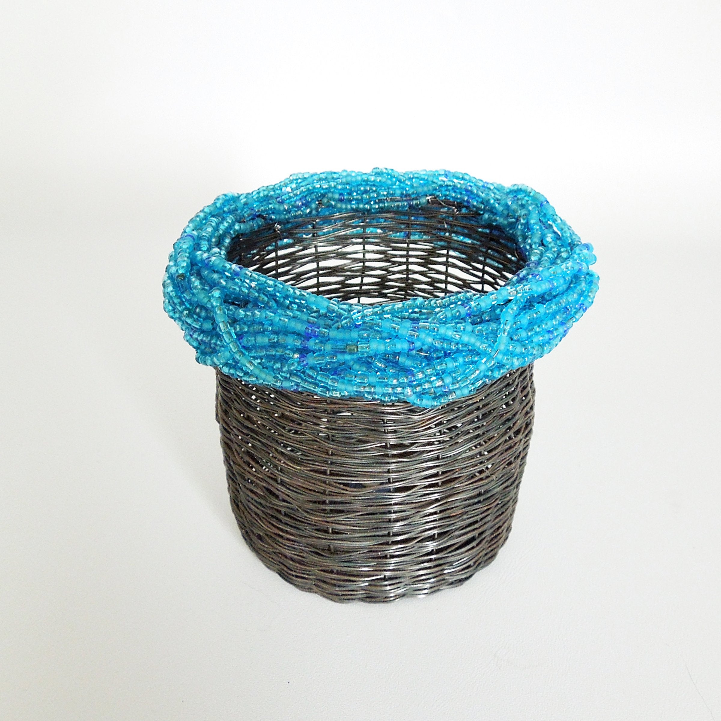 Ring Basket with Blue Rim
