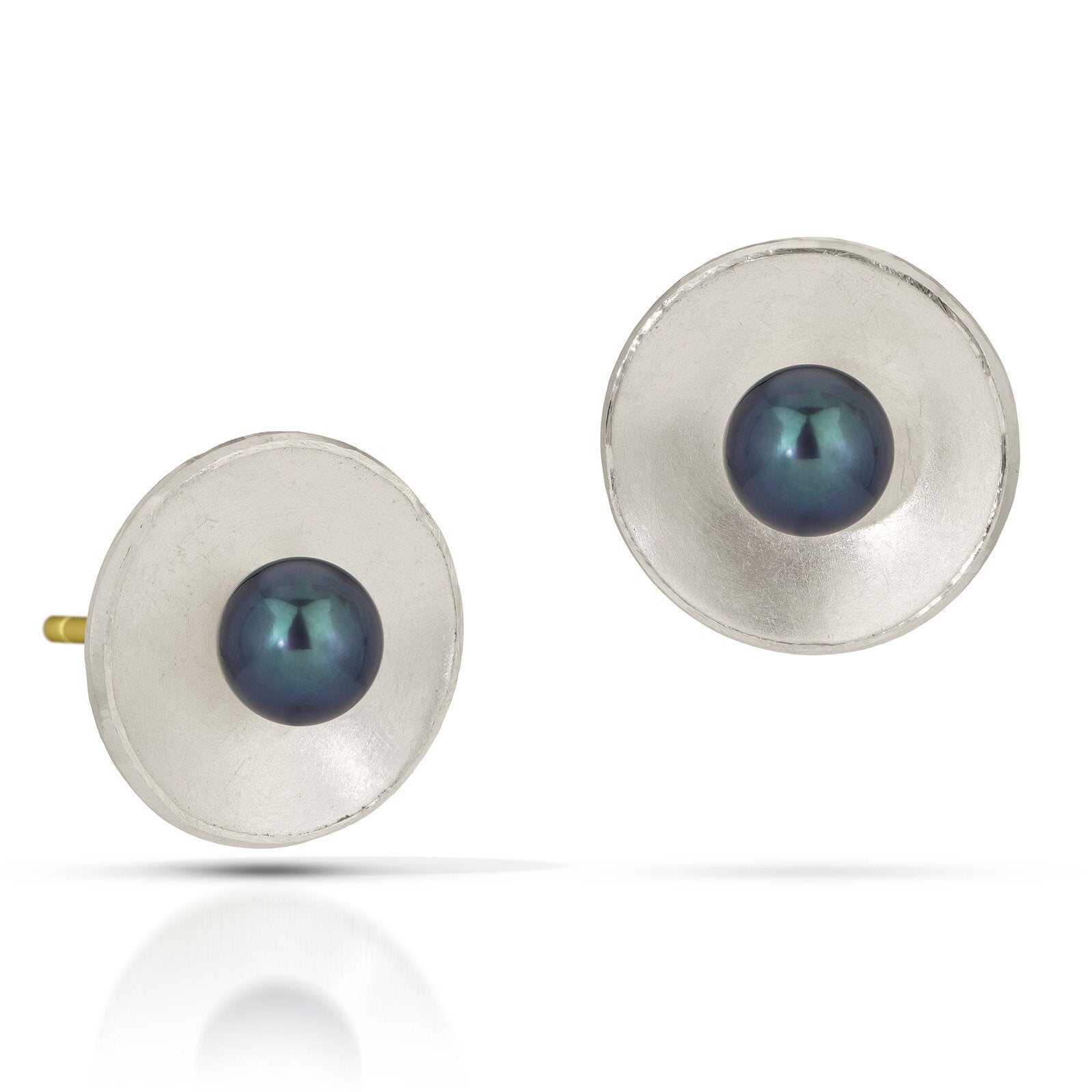 Black Pearl, Large, 18k Gold Posts