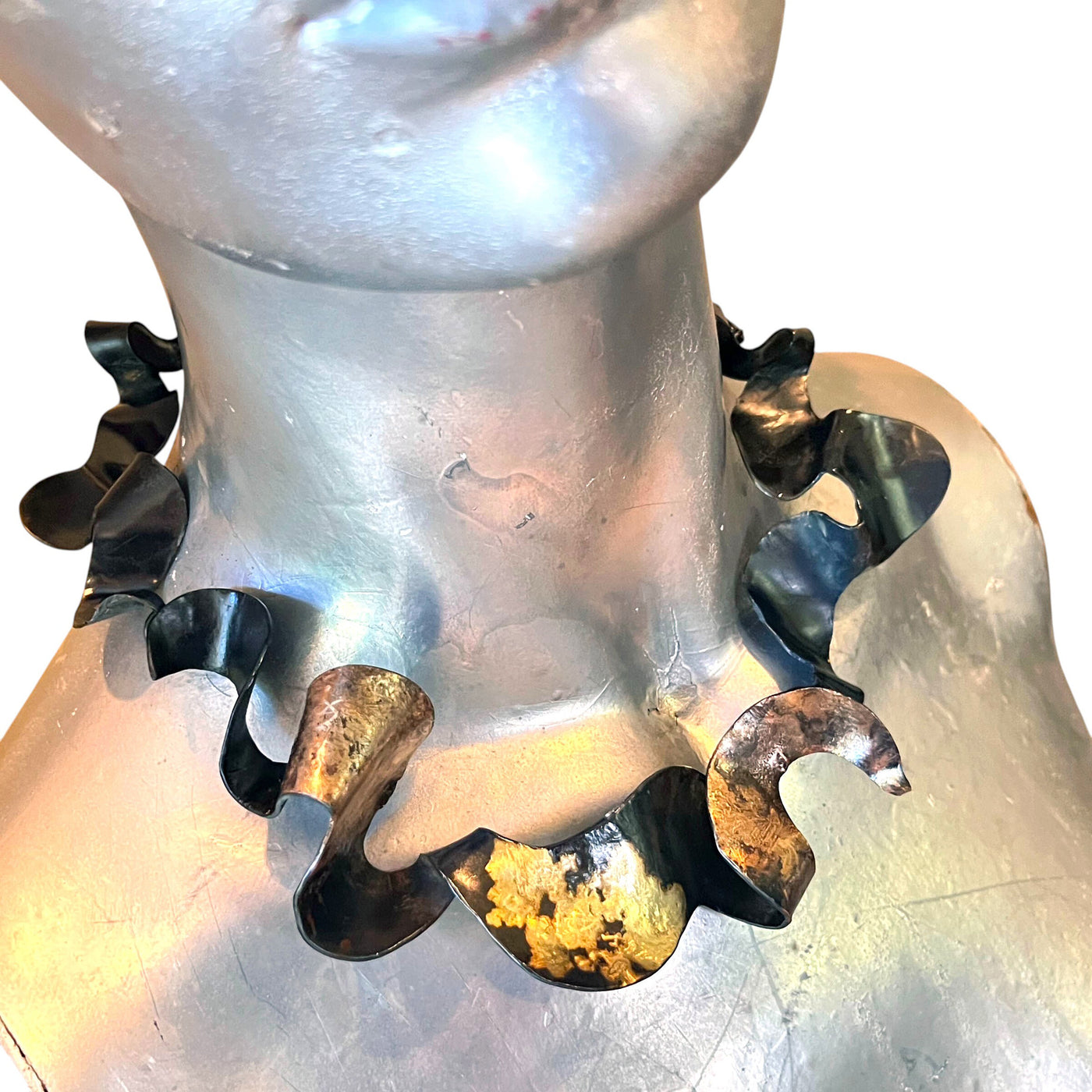 Detour Neckpiece
