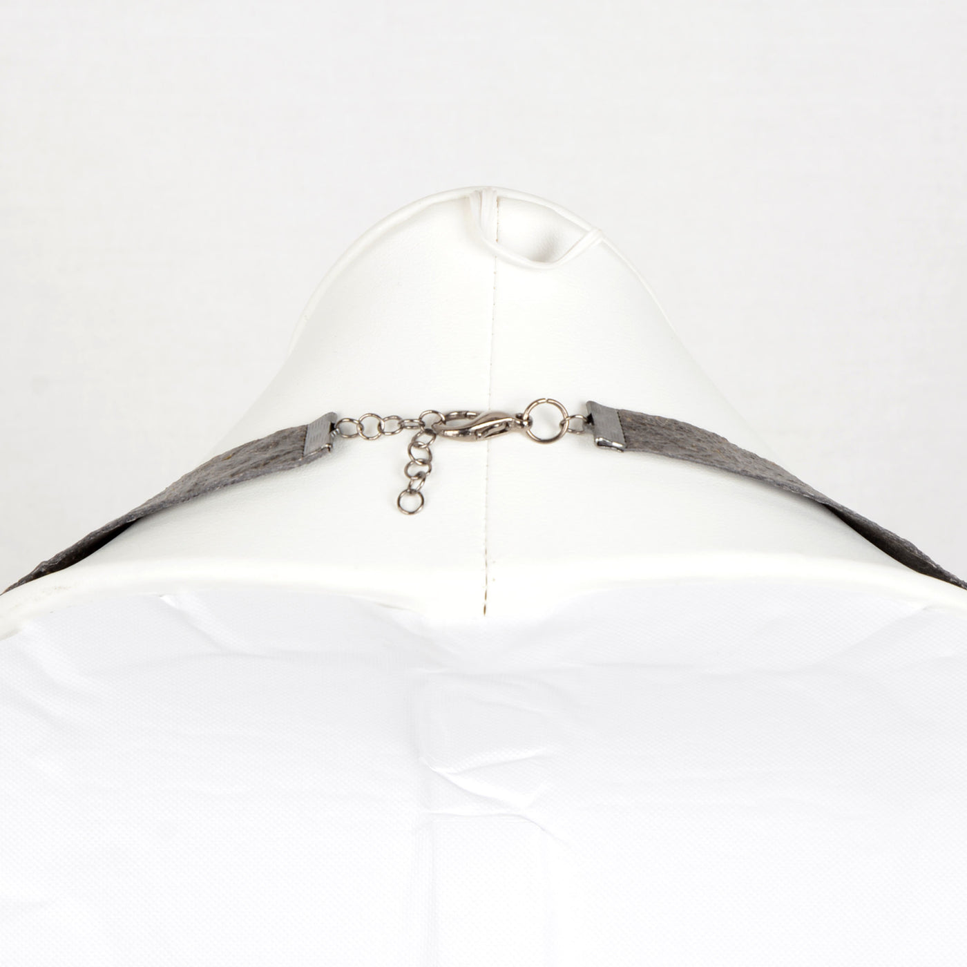 Lily's Flower Necklace