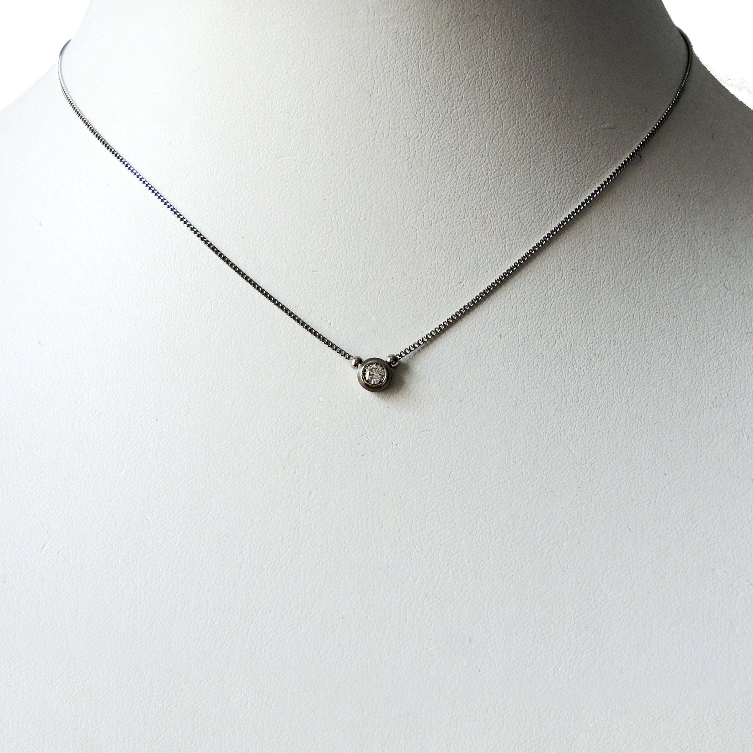 Simplicity Double Bezel Solitaire Diamond Pendant