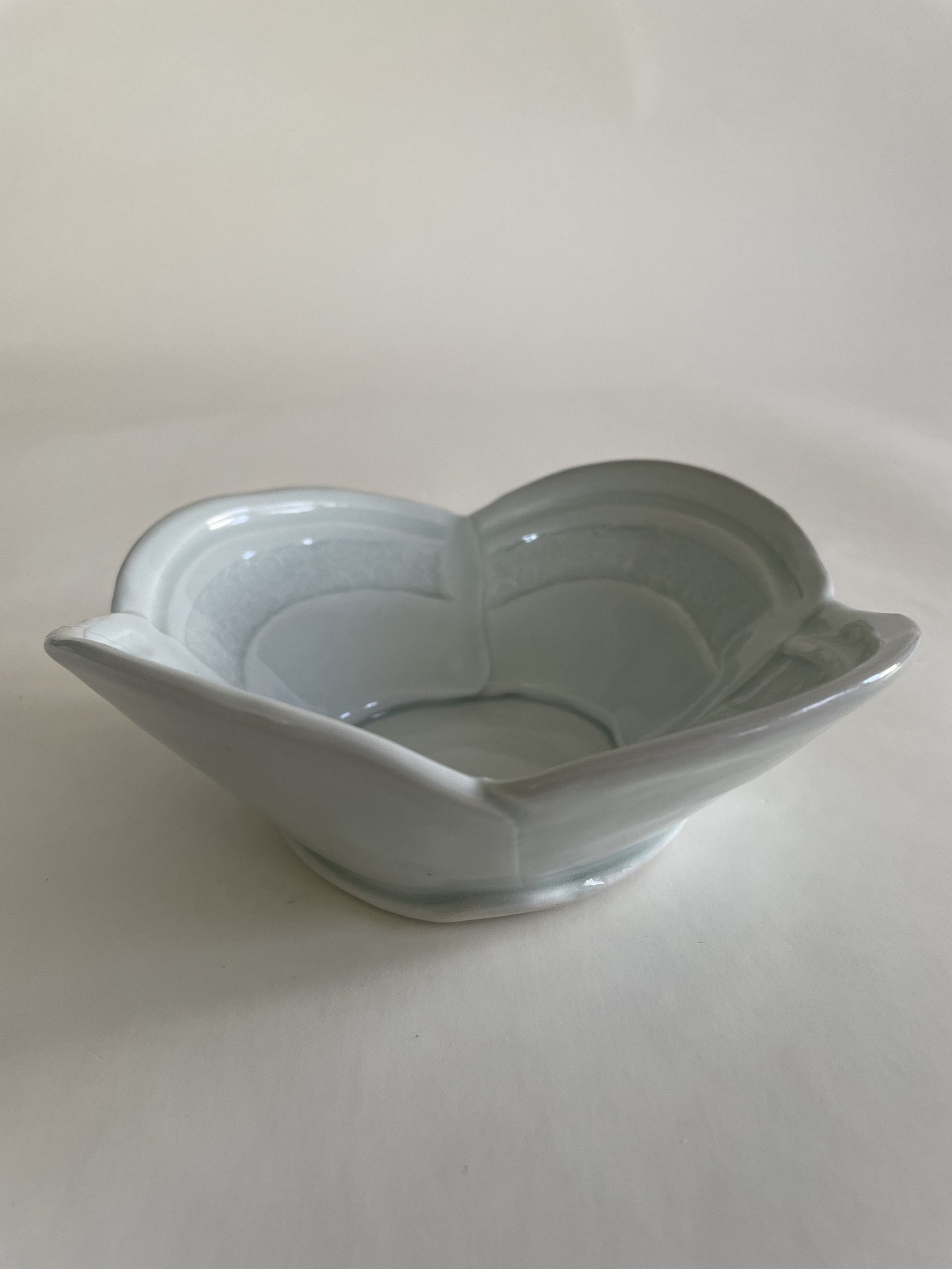 Dogwood Petal Dessert Bowl
