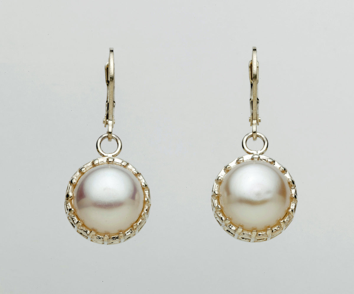 Mesh Silver Prong Lever-Back Earrings with Pearls