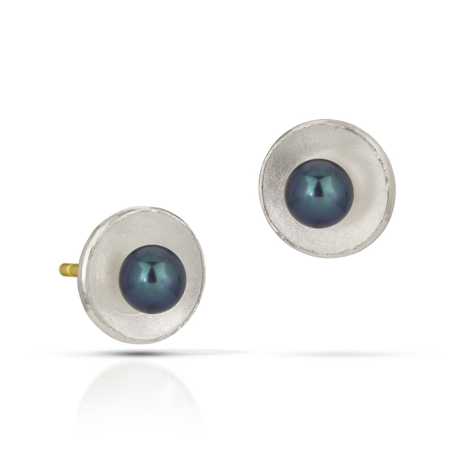 Black Pearl, Small, 18k Gold Posts