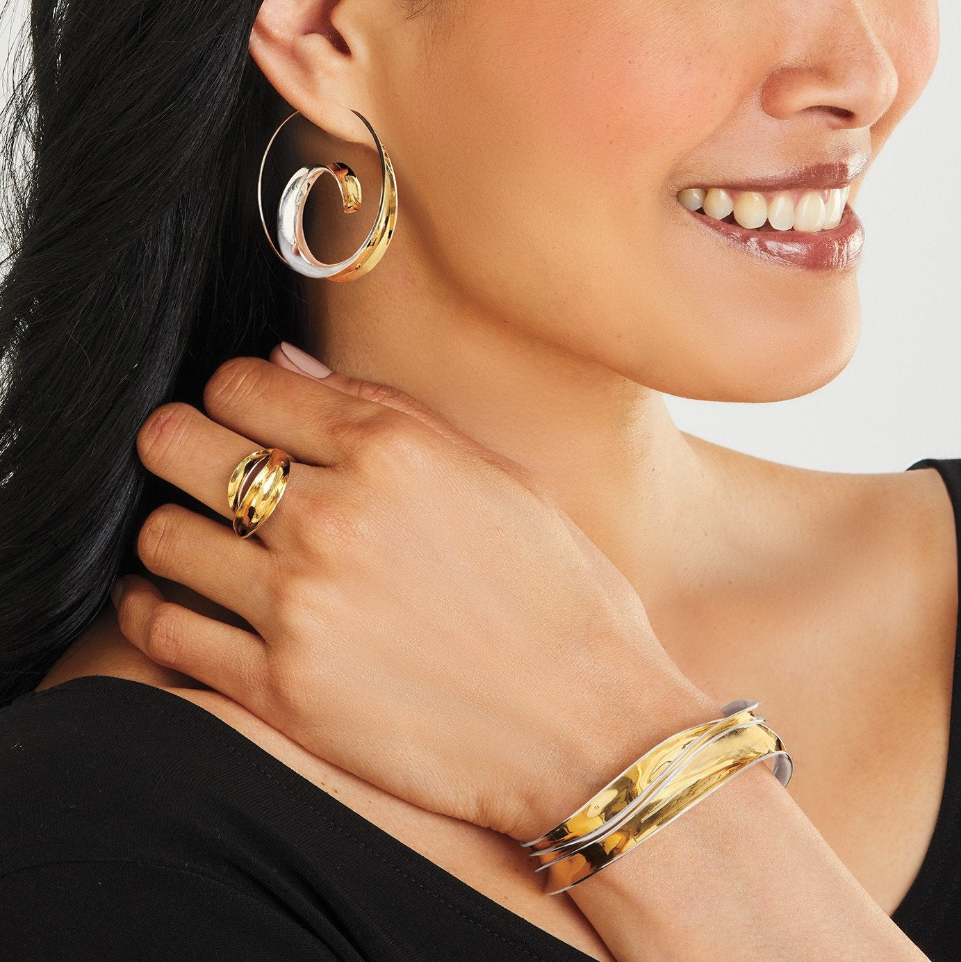 Closed Vine Cuff