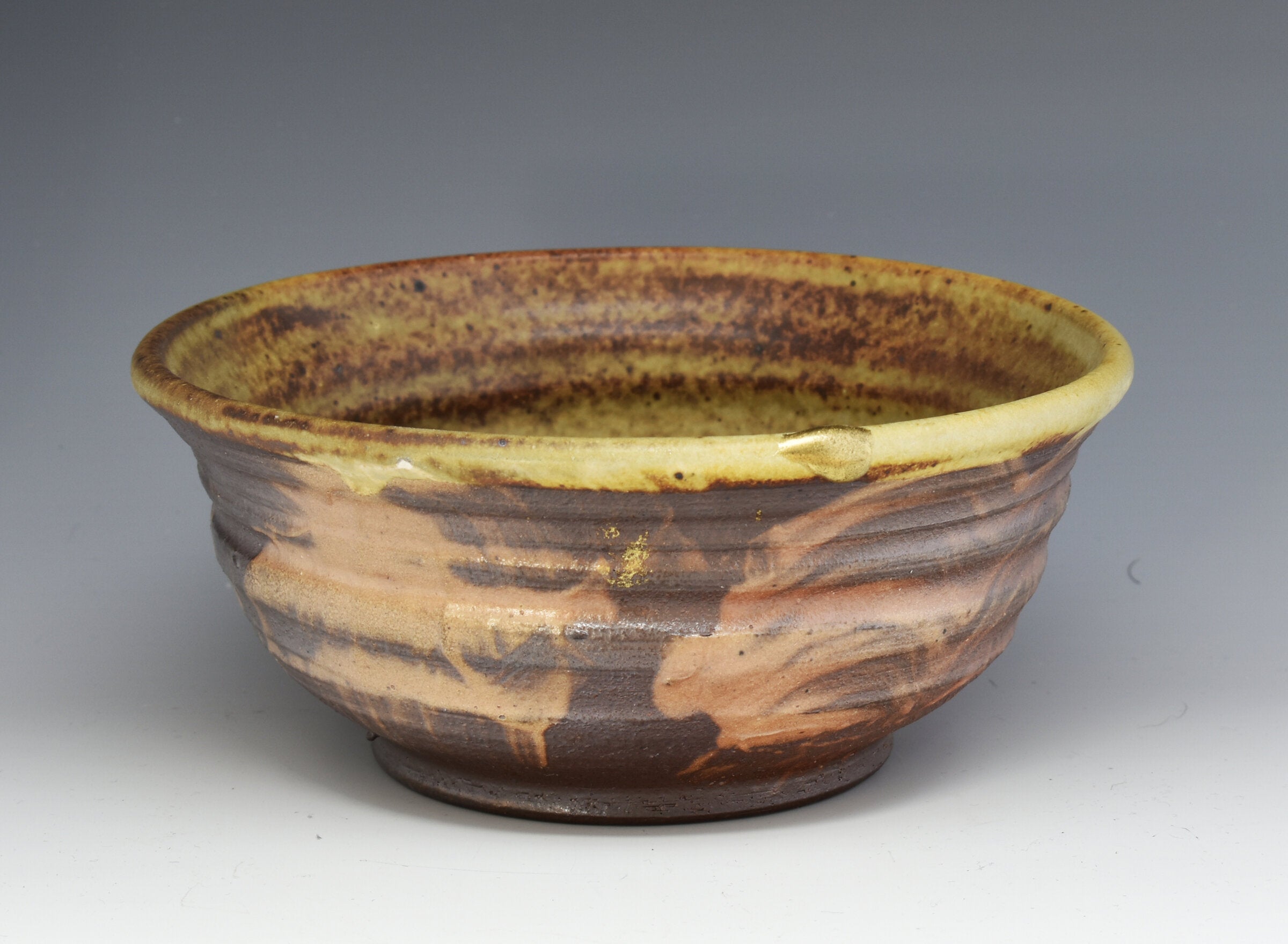 Ribbed Stoneware Bowl
