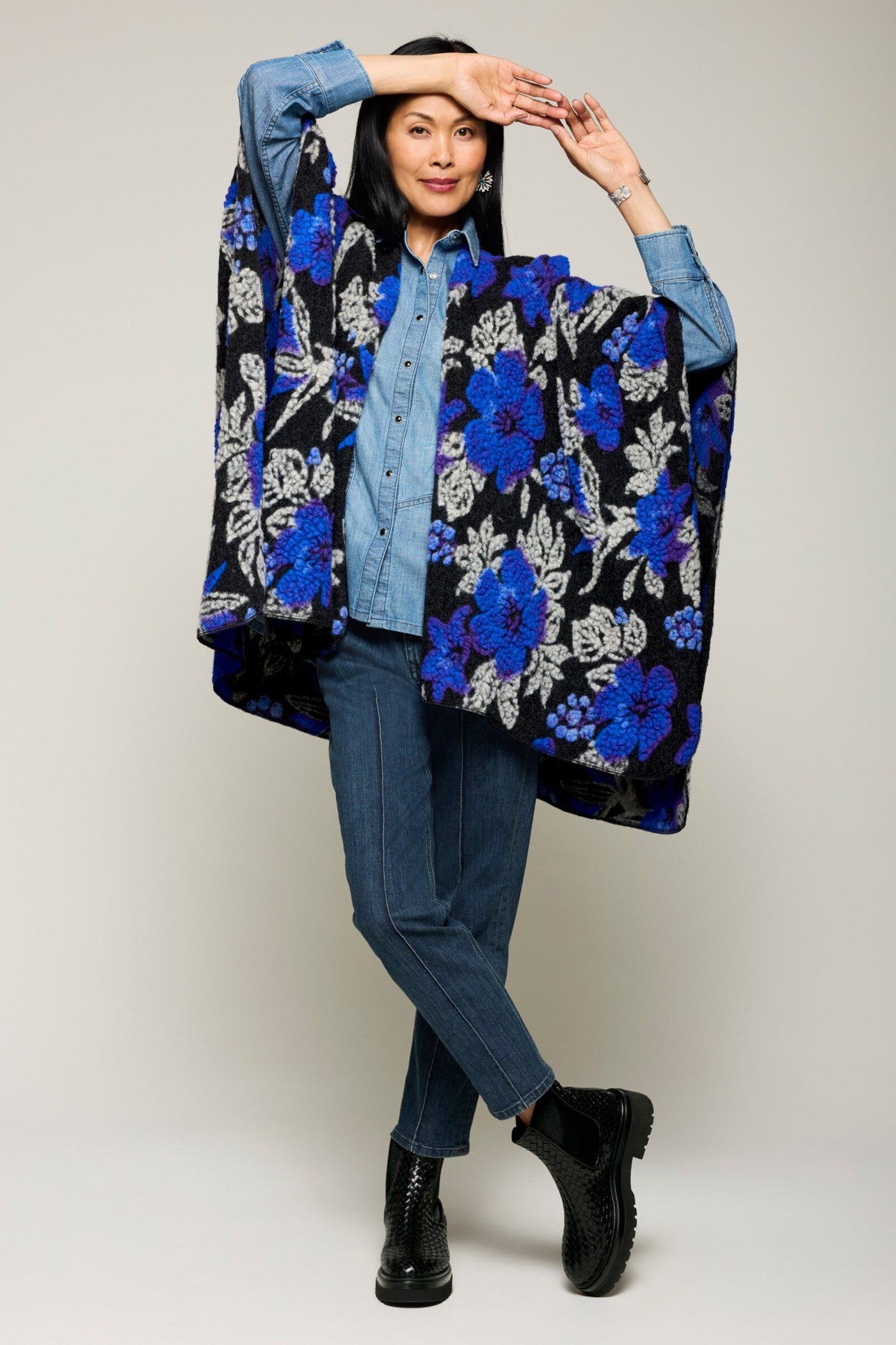 Artemis Cape