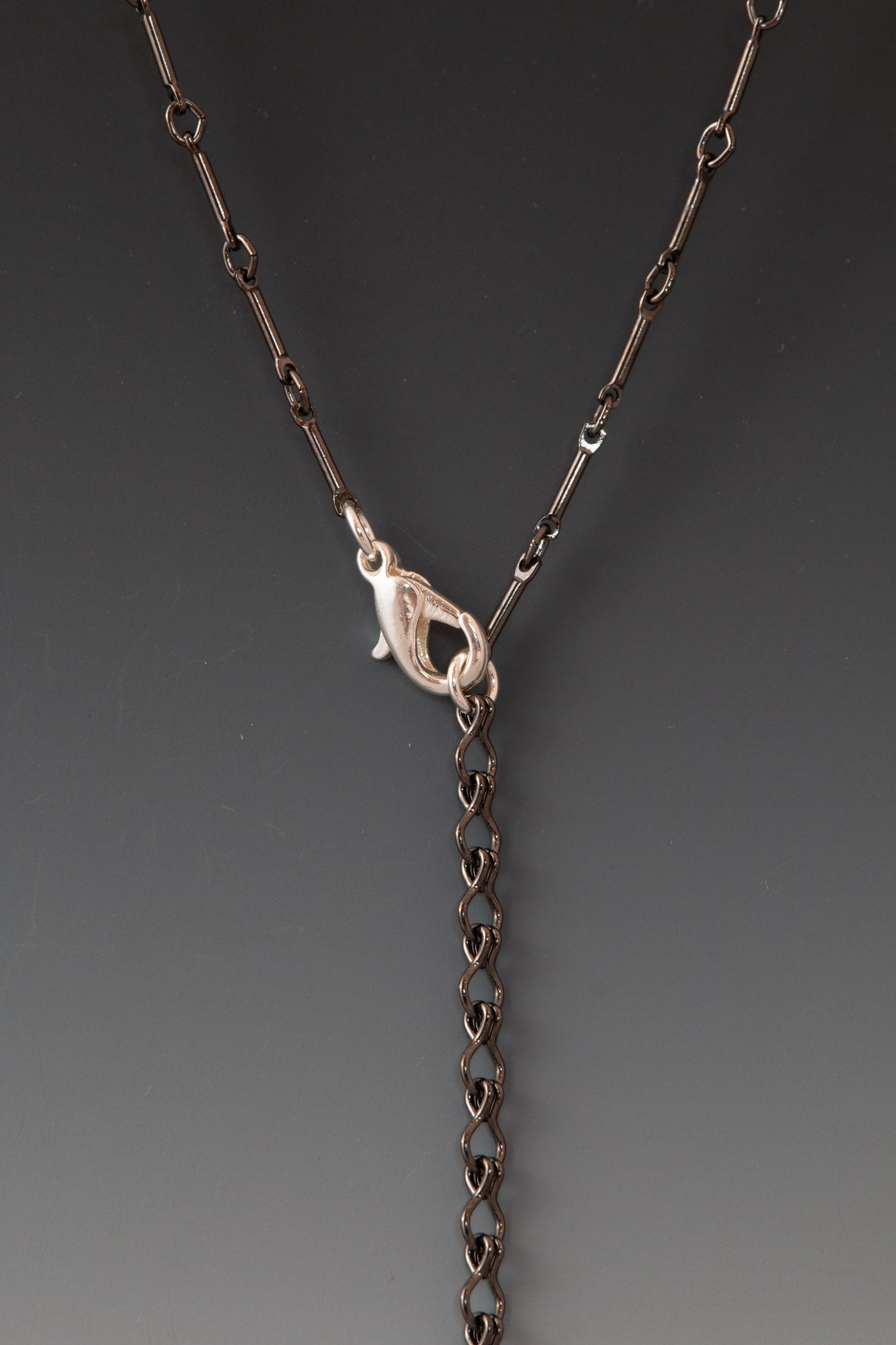 Small Leaf Pendant with Pearl