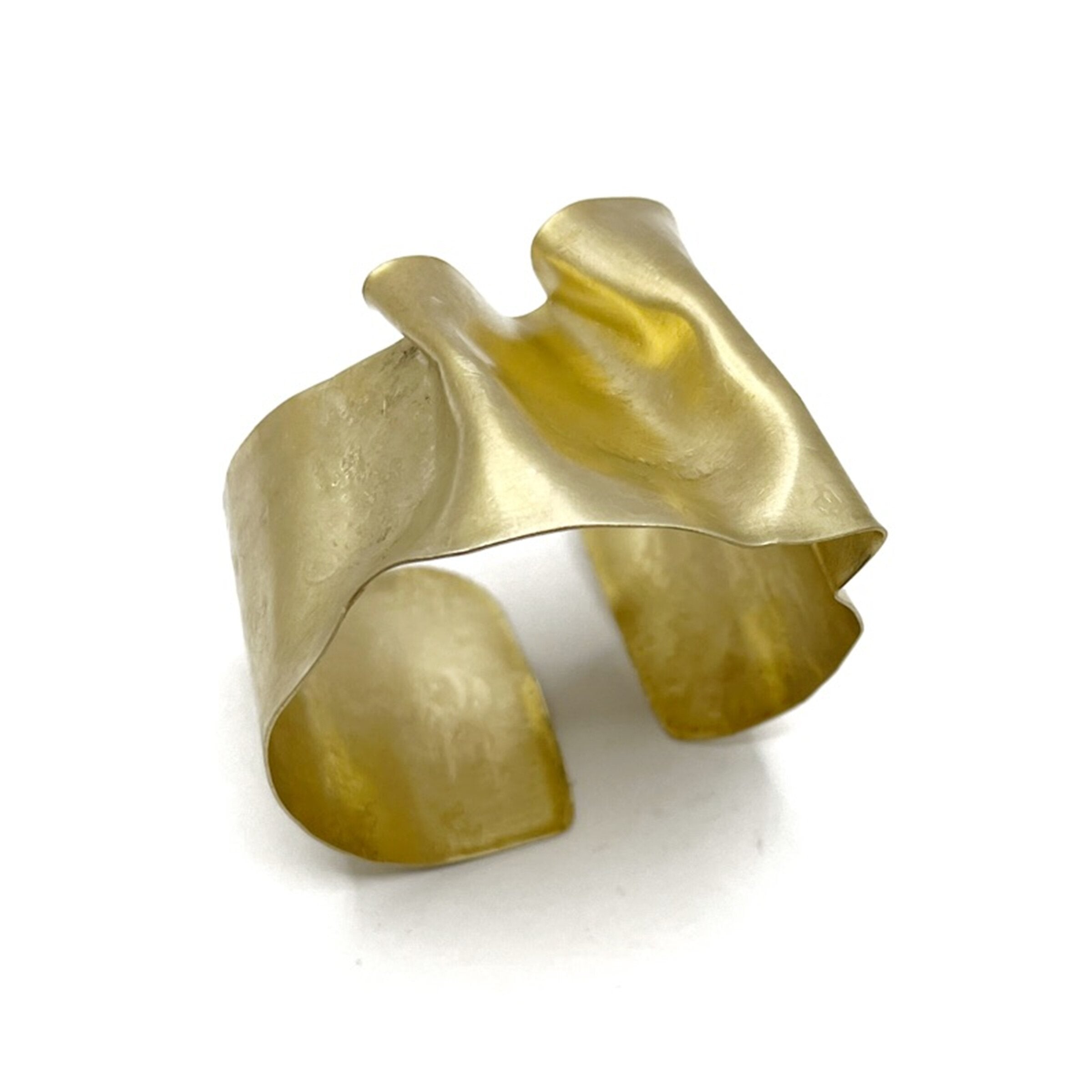 Wave Cuff No. 6013