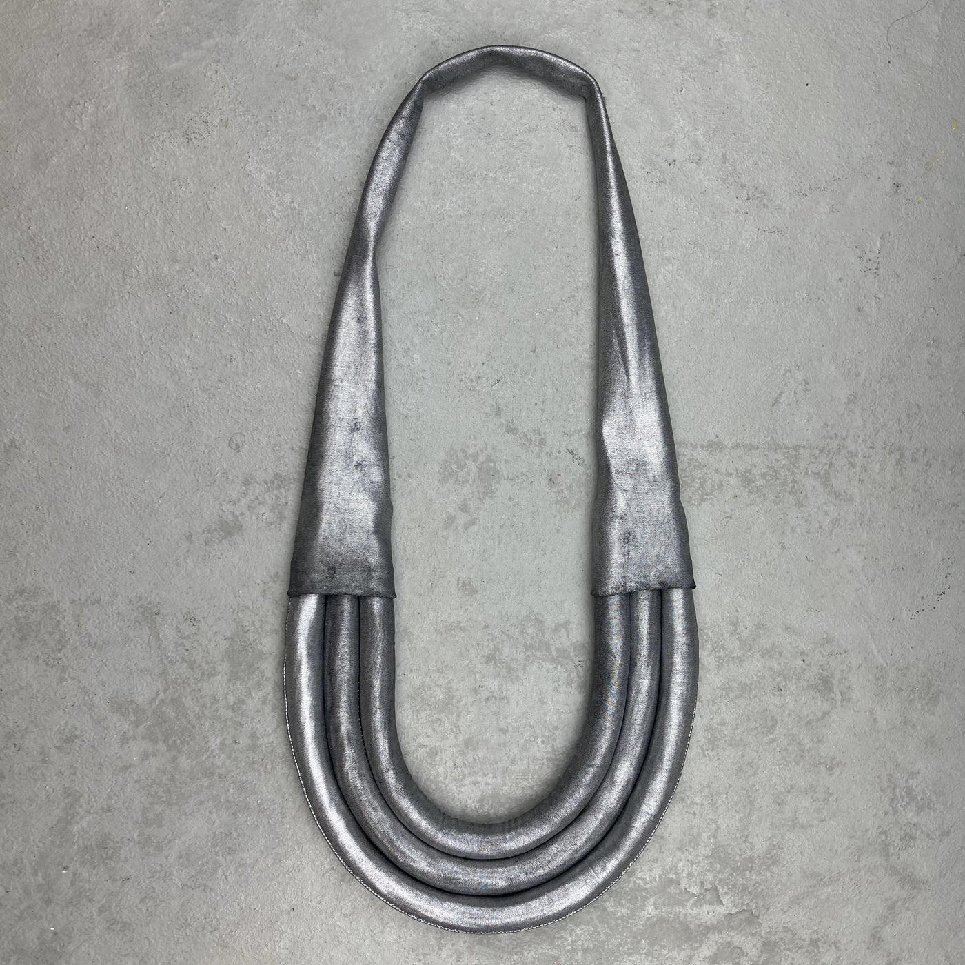 Hanging Metallic Loop Necklace