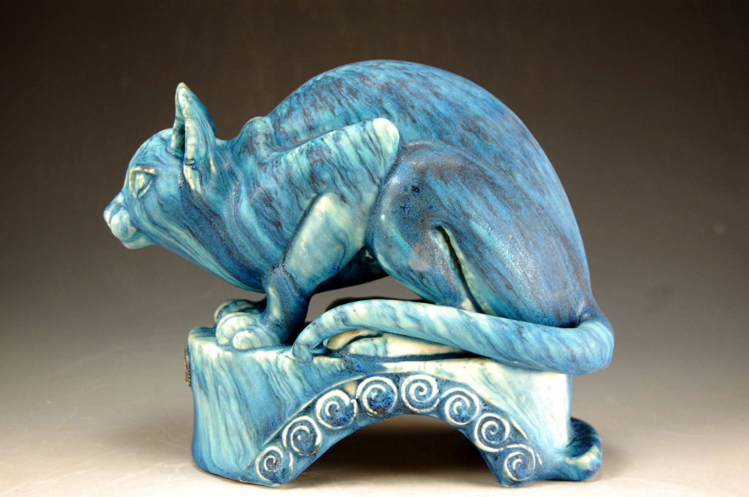 Blue Pounce