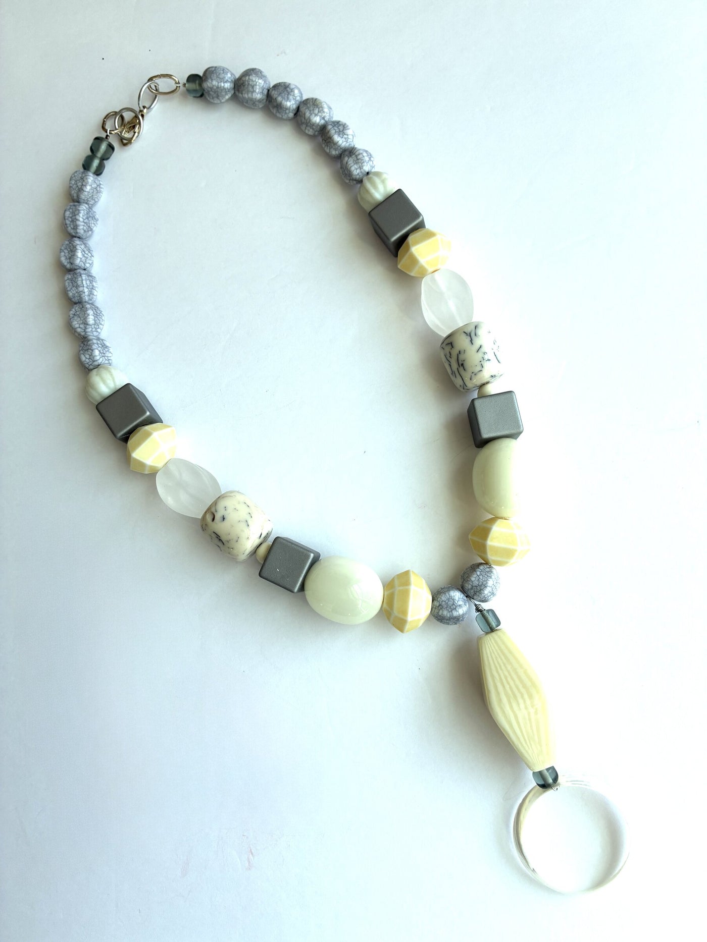 Shell Hoop Pendant Necklace