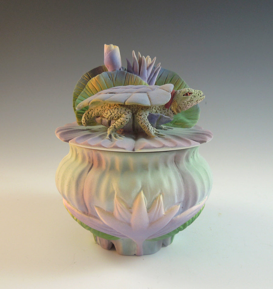 Waterlily Turtle Box
