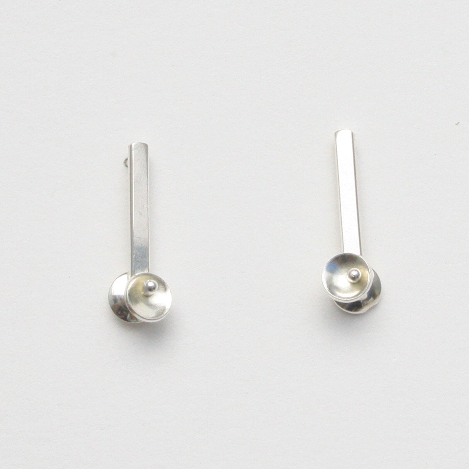 Short Hedera Earrings