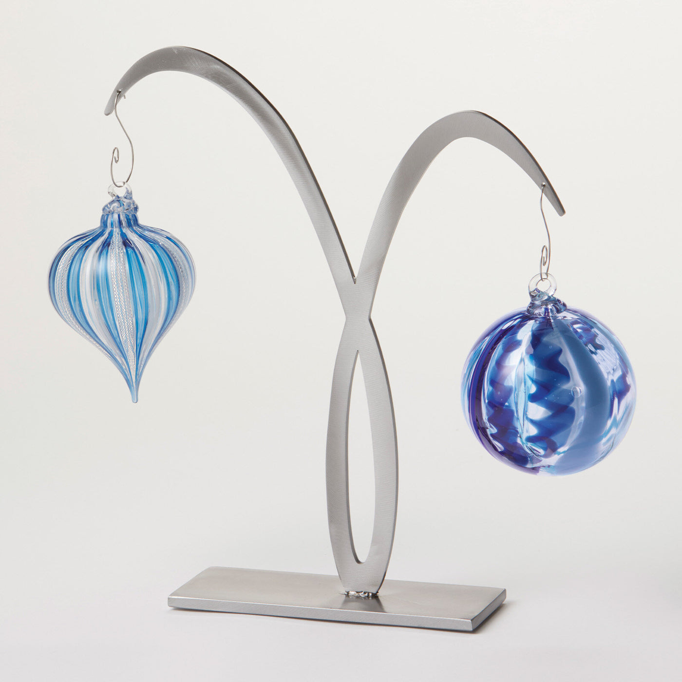 Natural Silver Crane Ornament Stand