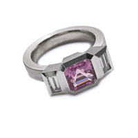 Oblique Three-Stone Ring with Pink Sapphire and Diamonds