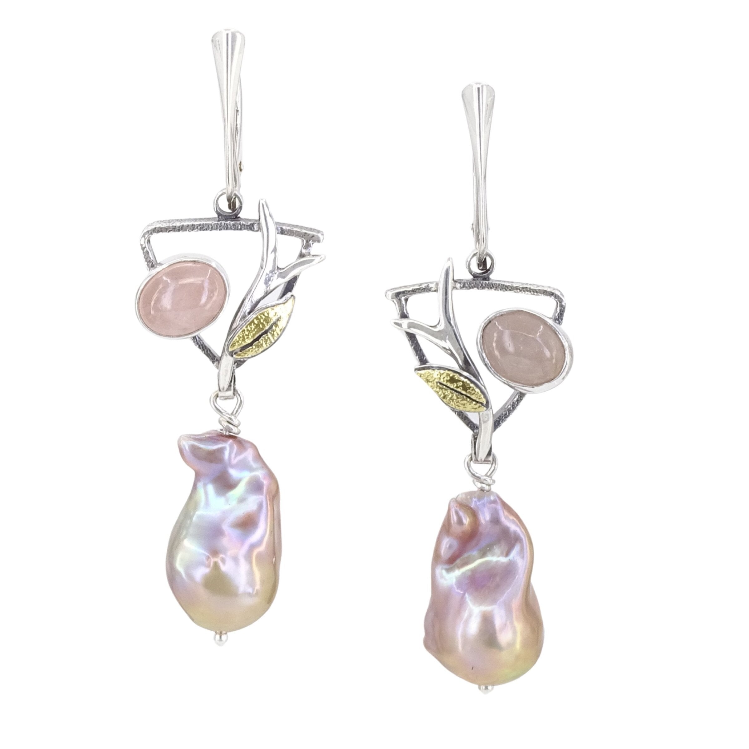 Momoiro Earrings