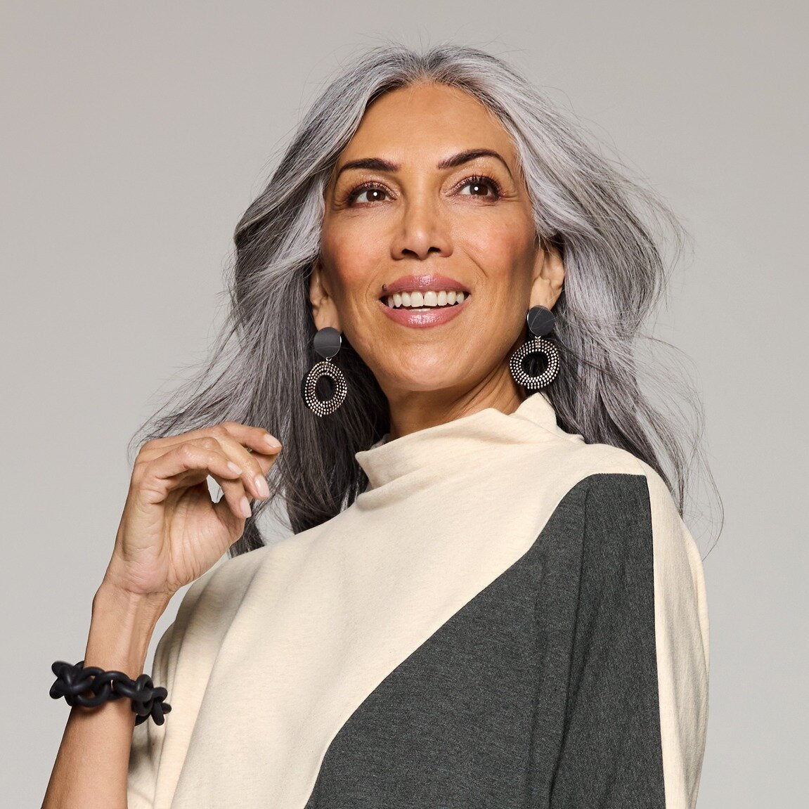 Circle Max Earrings