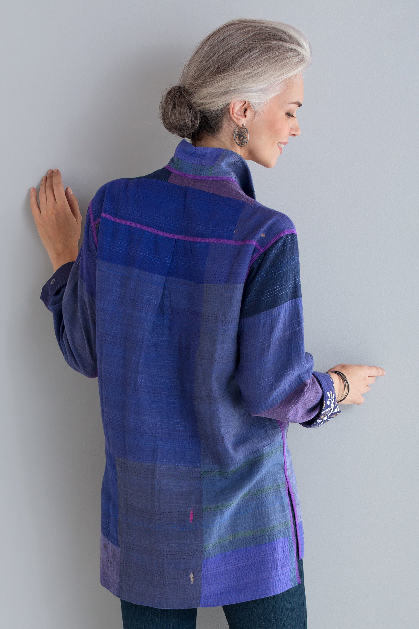 deep violet, side 1 back