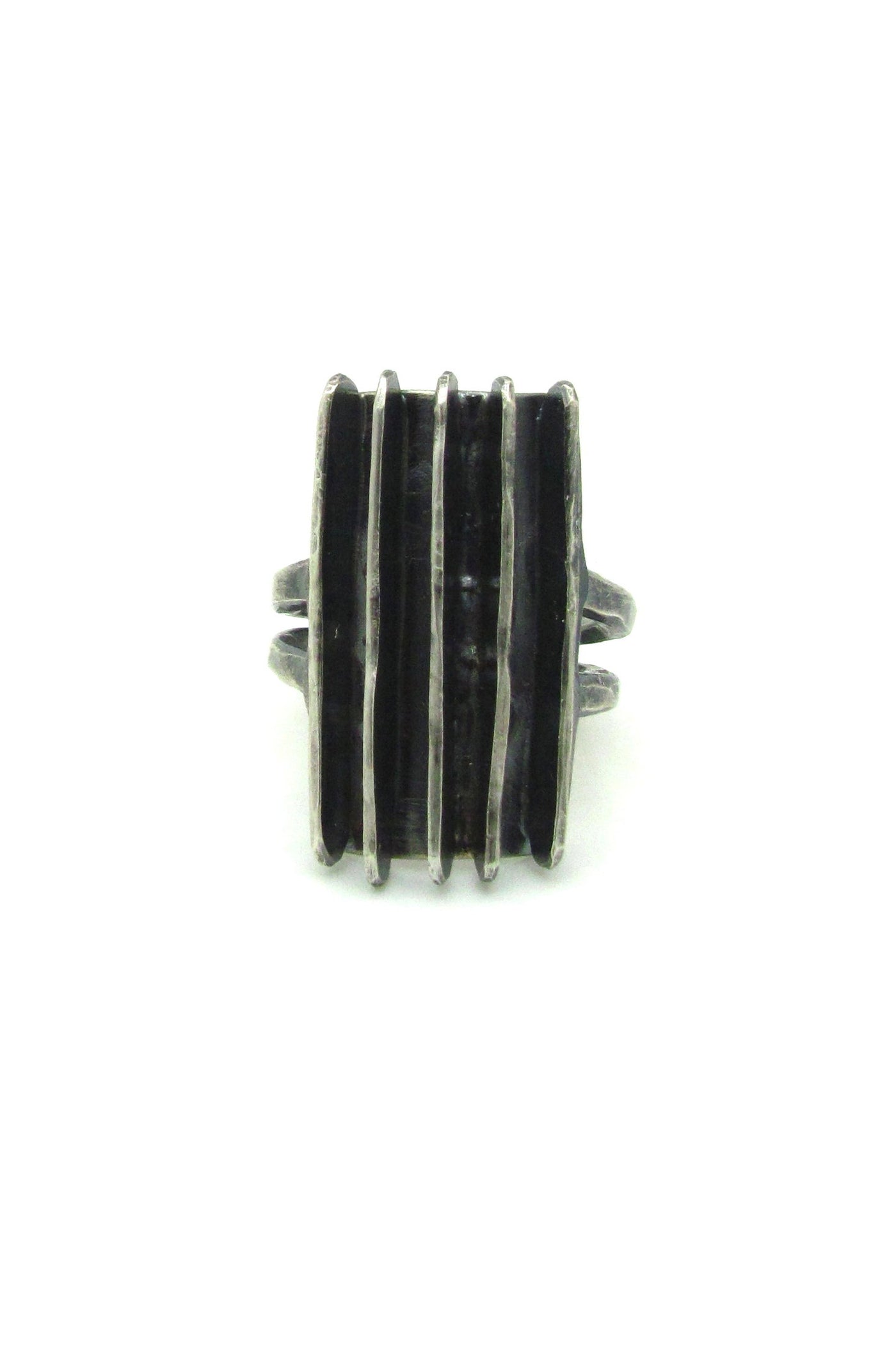 Hammered Lines Shield Ring