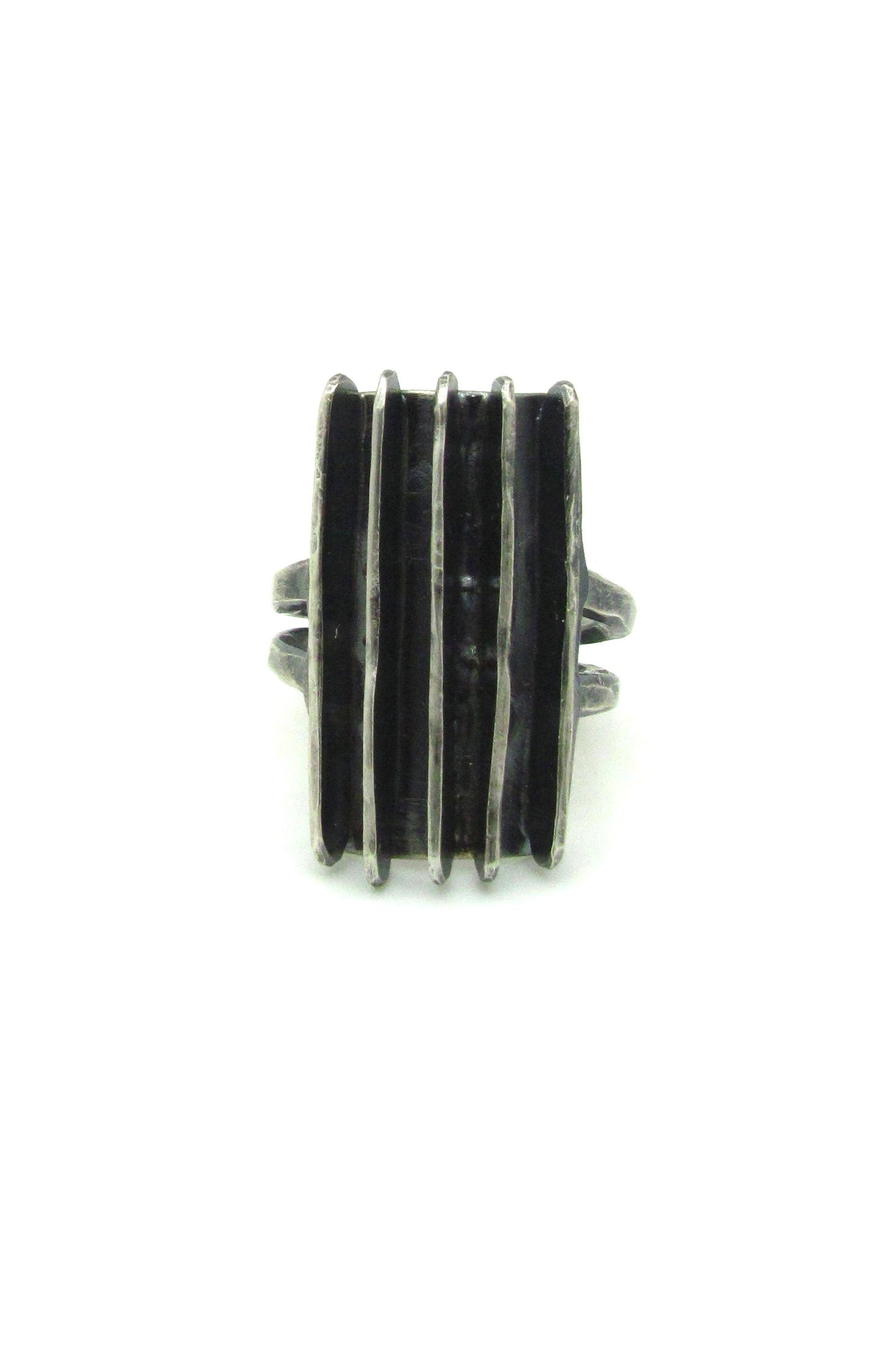 Hammered Lines Shield Ring