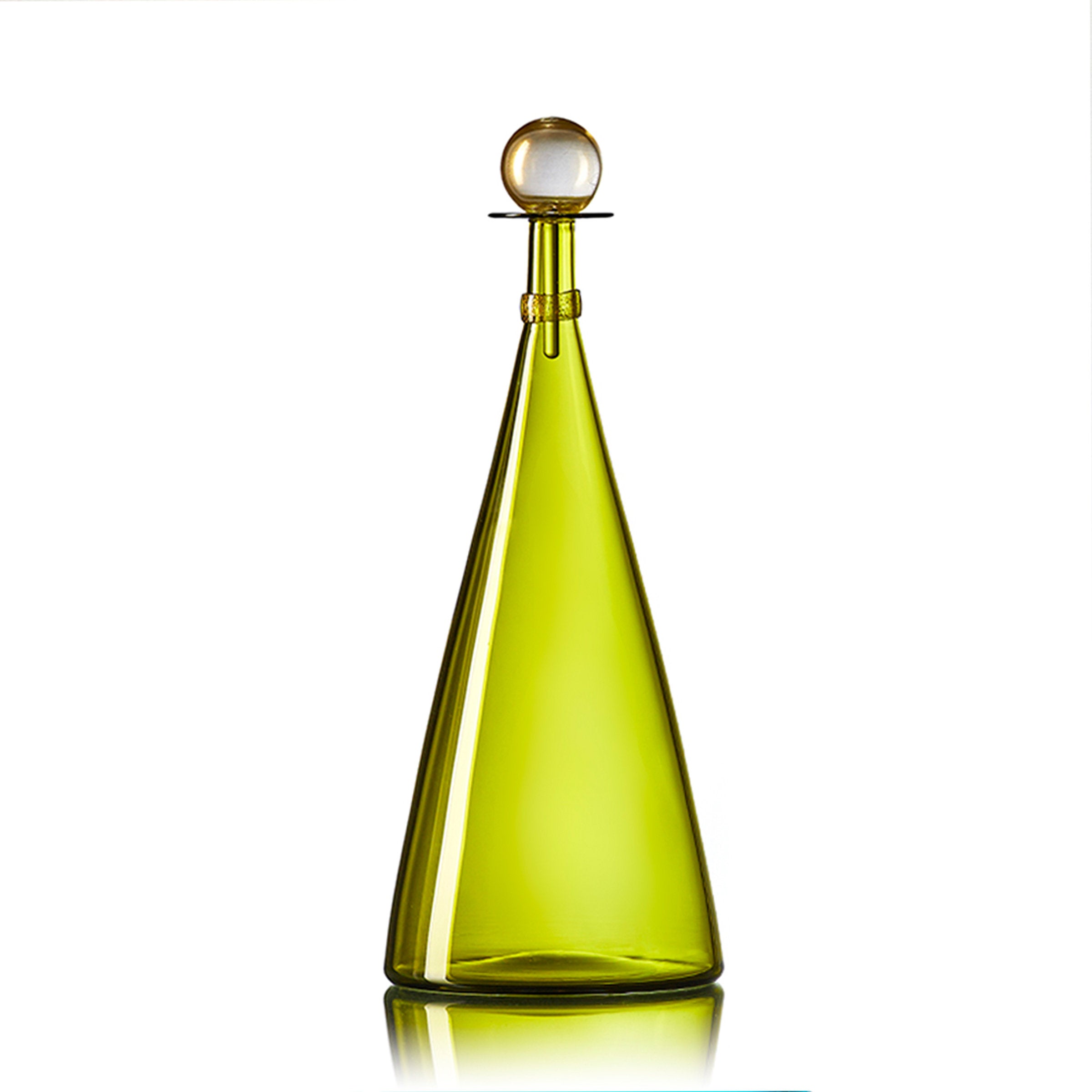 medium olive cone