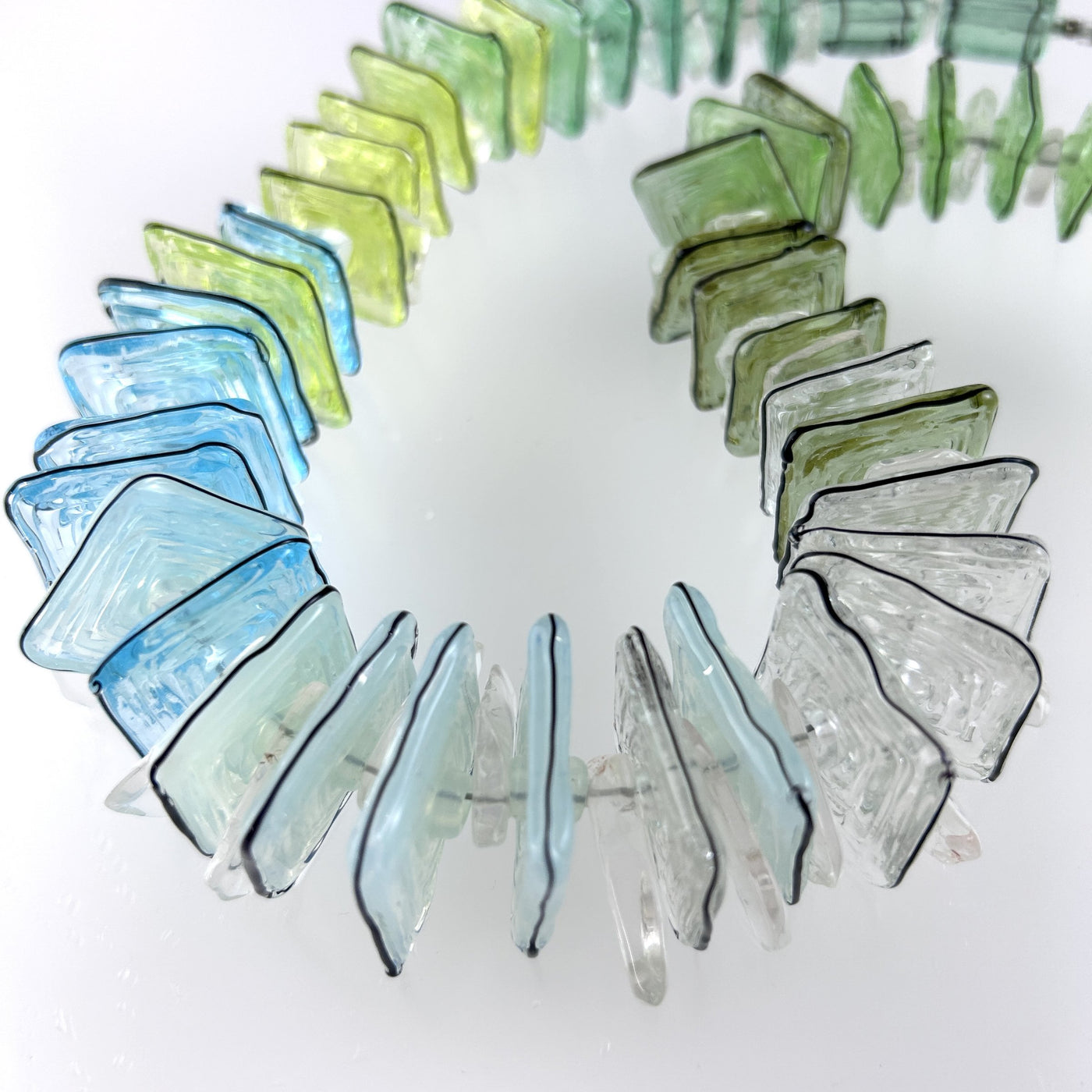 Transparent Chips Necklace