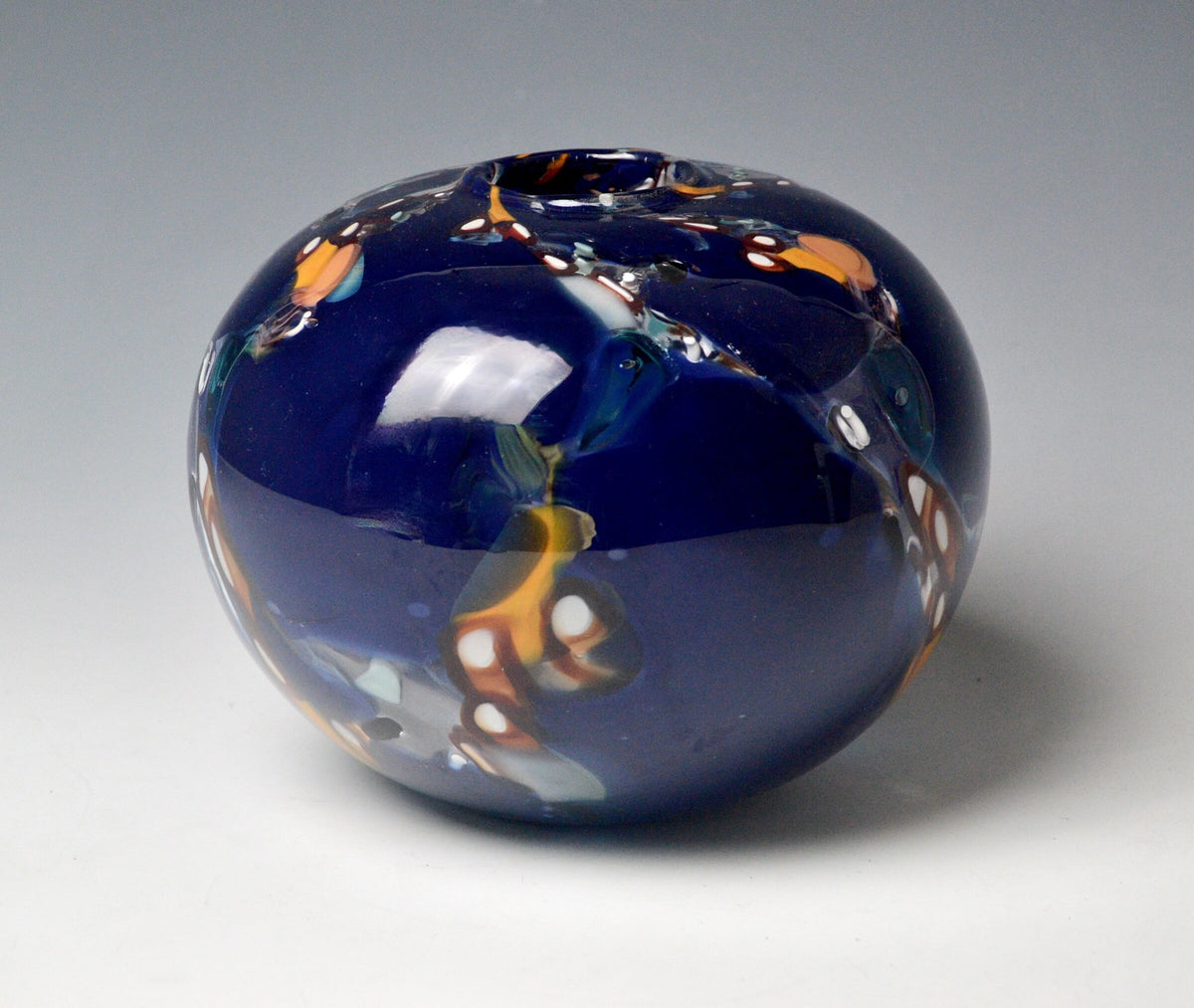 Early Earth Vessel