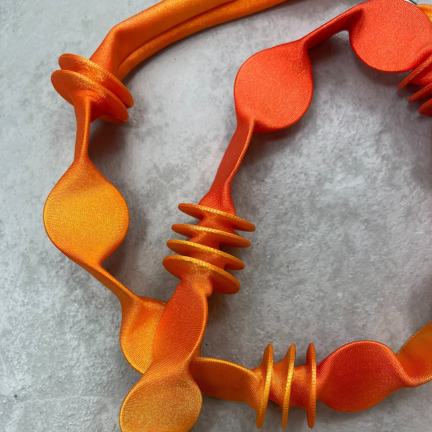 Gradient Sculpted Necklace