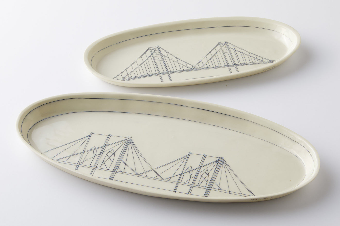 top to bottom: large golden gate bridge, extra large brooklyn bridge